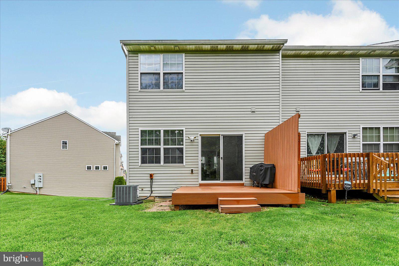 IVY GREENS - Residential