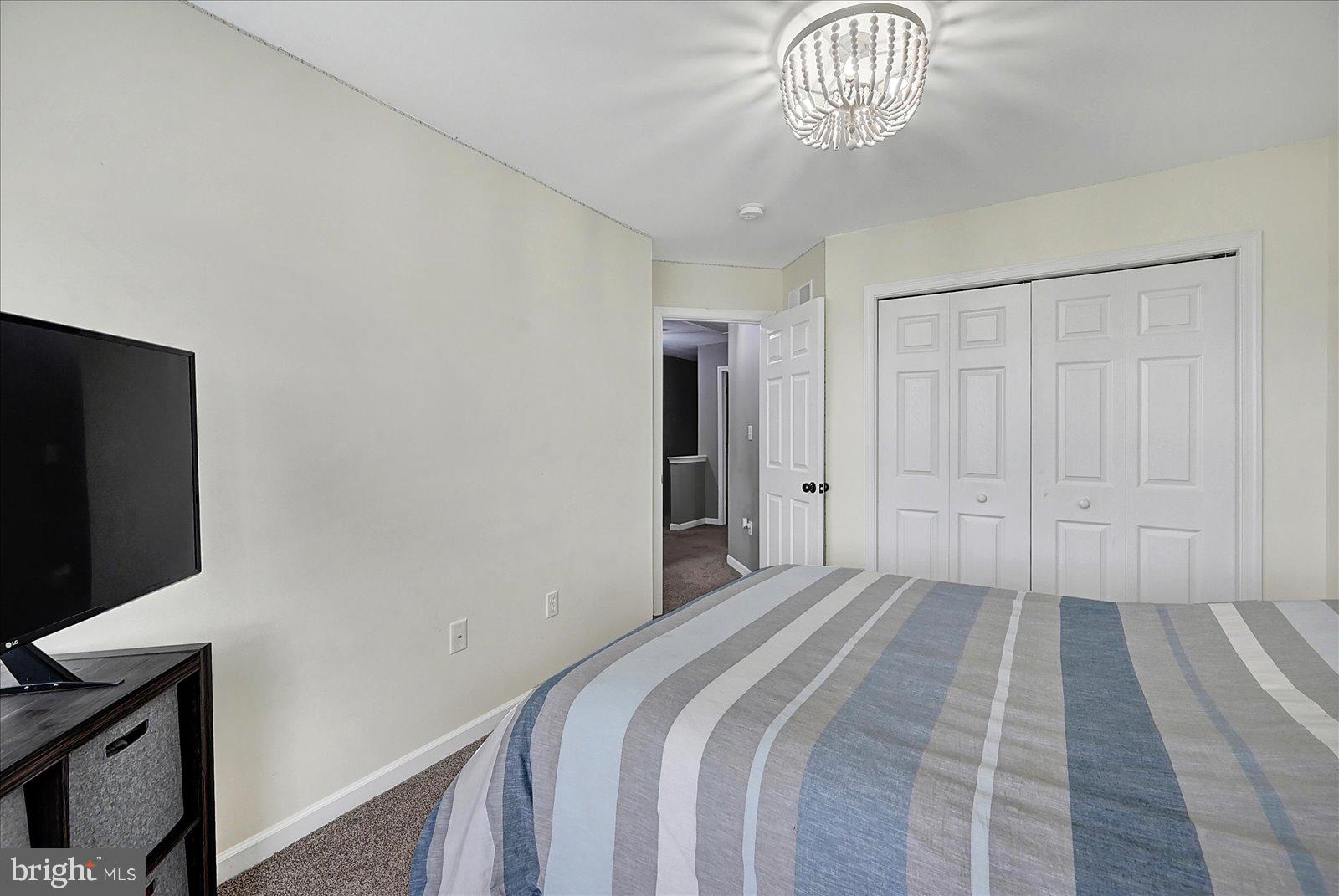 IVY GREENS - Residential