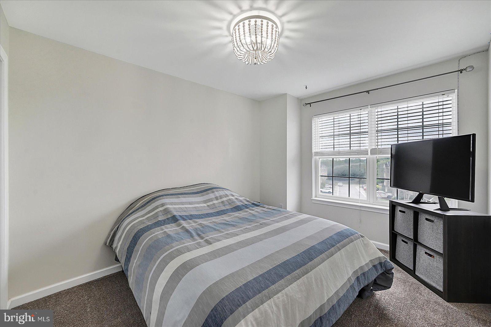 IVY GREENS - Residential