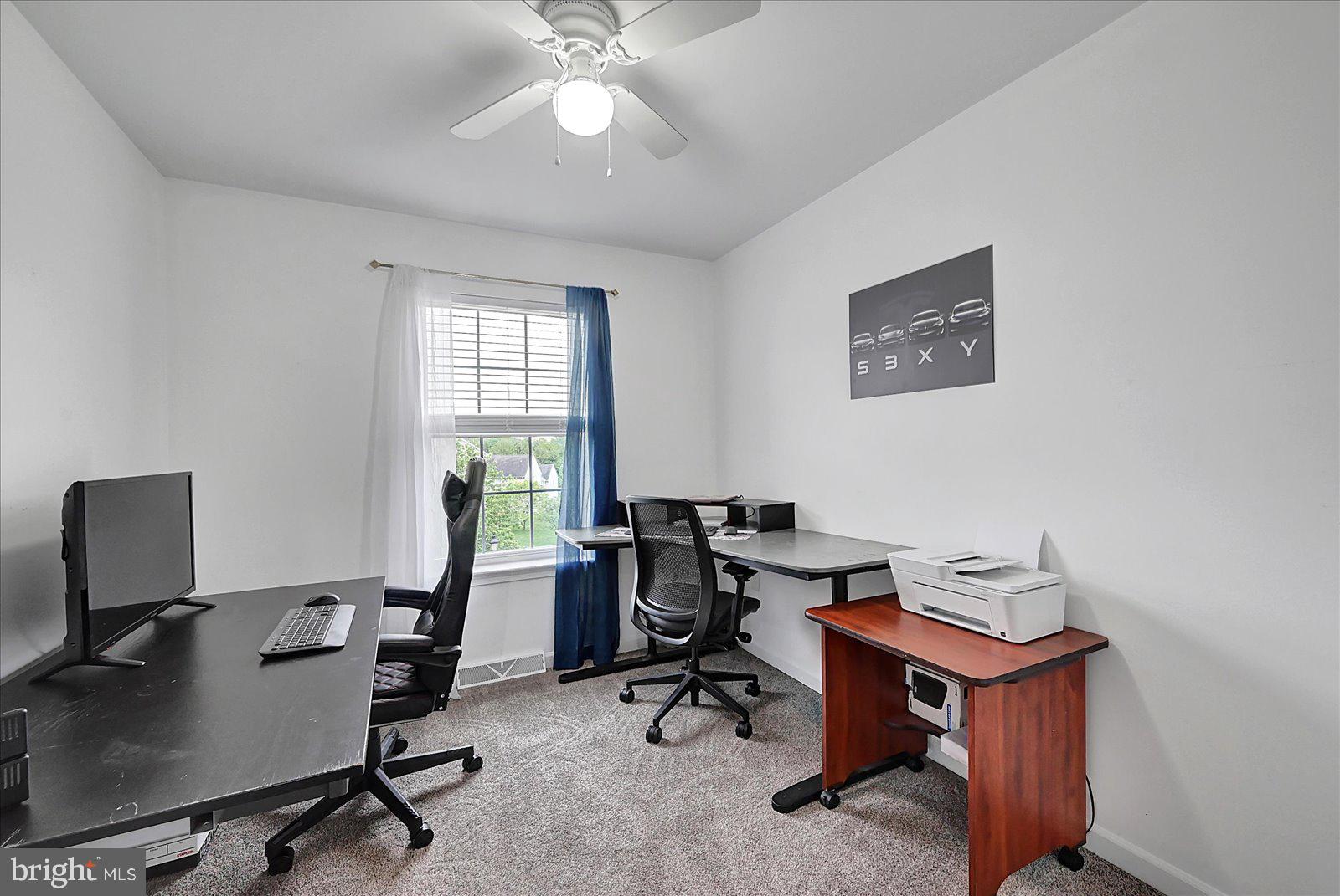 IVY GREENS - Residential