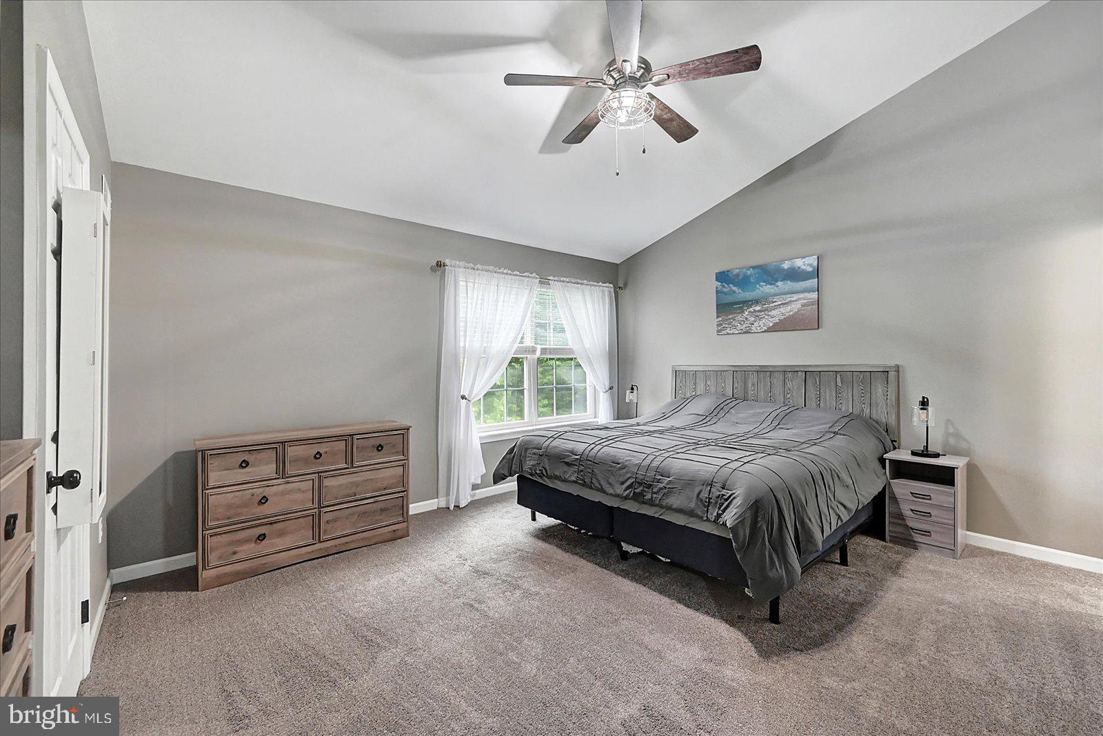 IVY GREENS - Residential