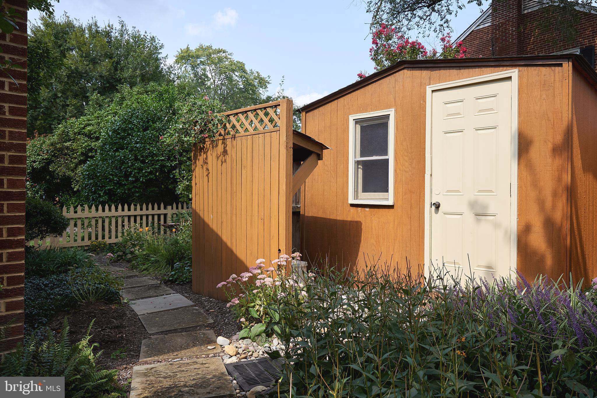 ALBERT V BRYAN - Residential