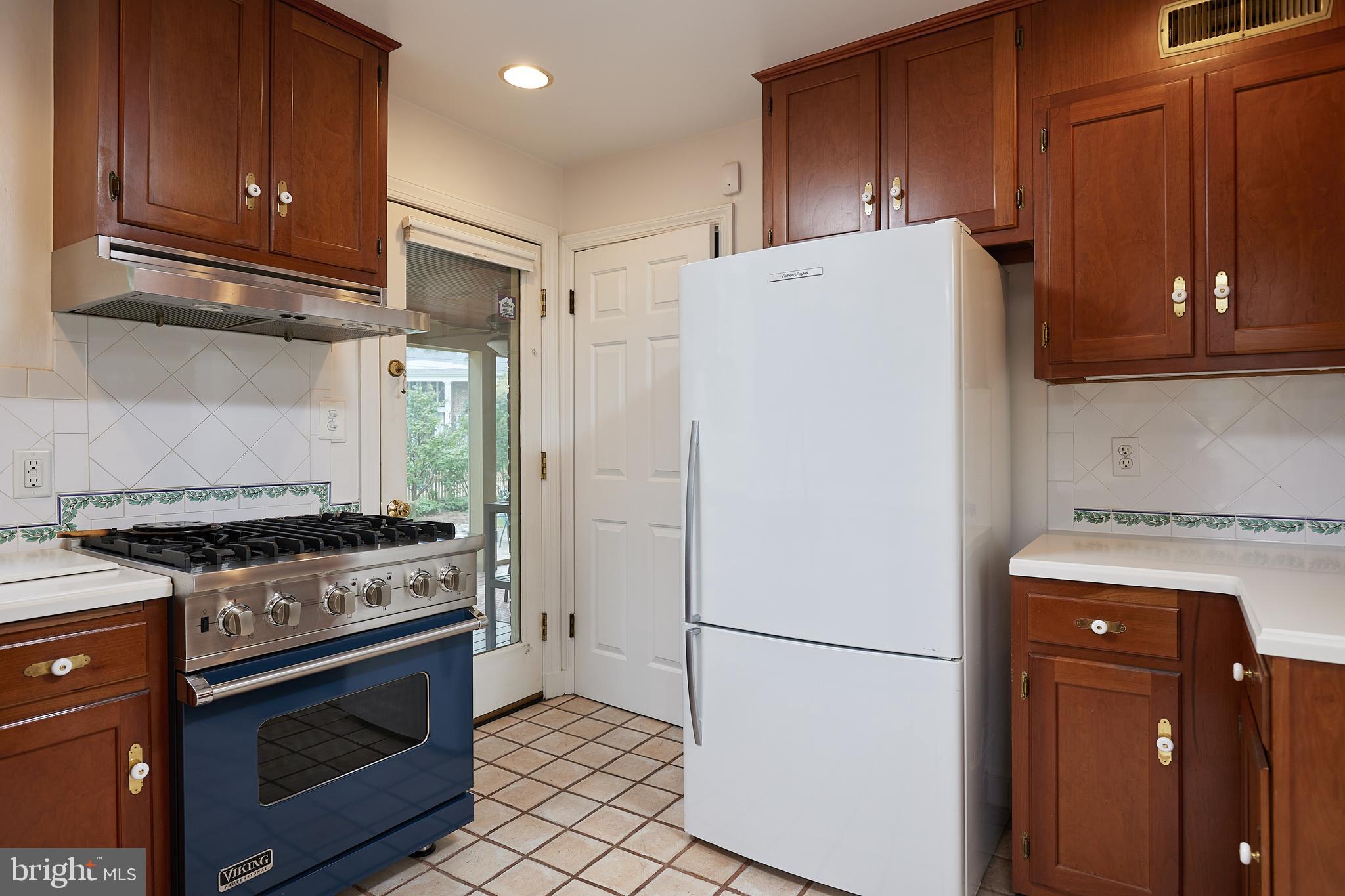 ALBERT V BRYAN - Residential