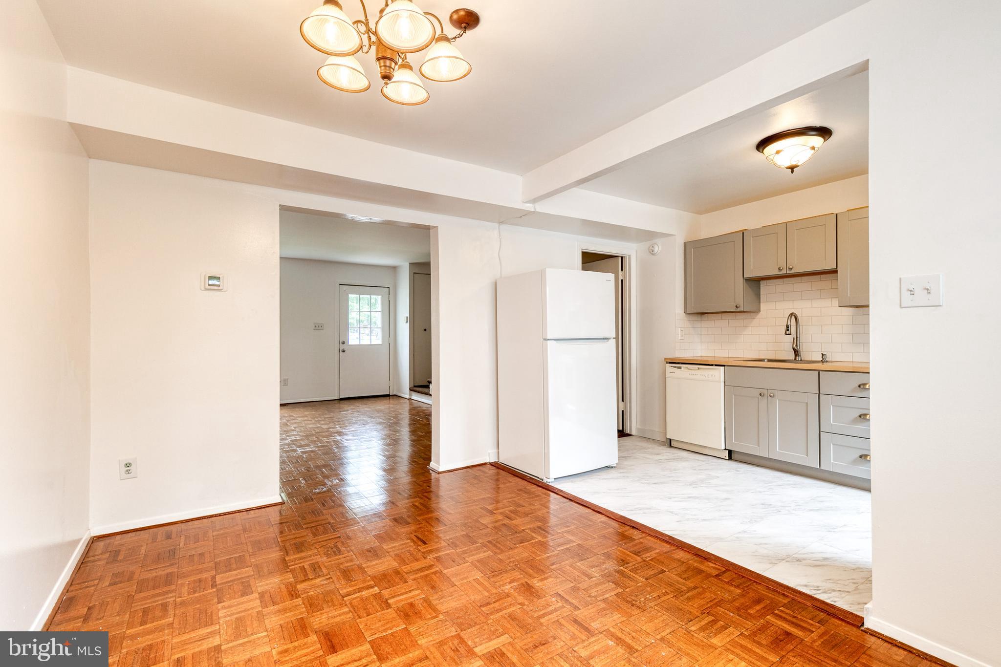 BELMONT SOUTH - Residential Lease