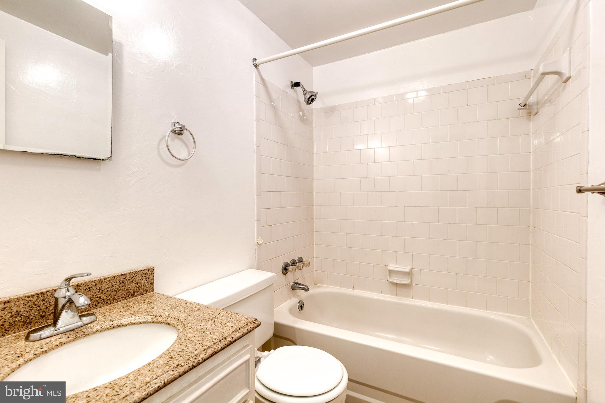 BELMONT SOUTH - Residential Lease