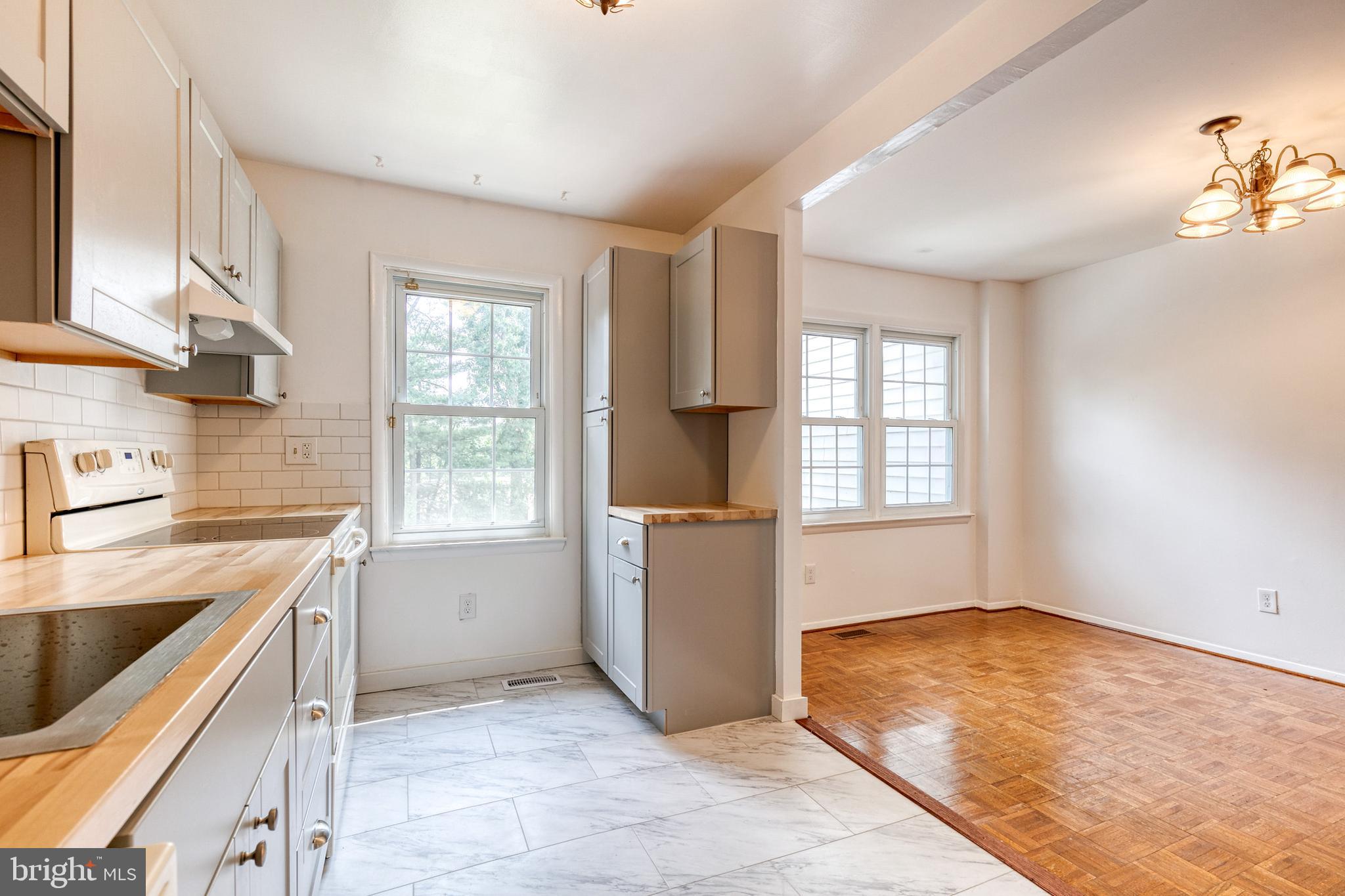 BELMONT SOUTH - Residential Lease