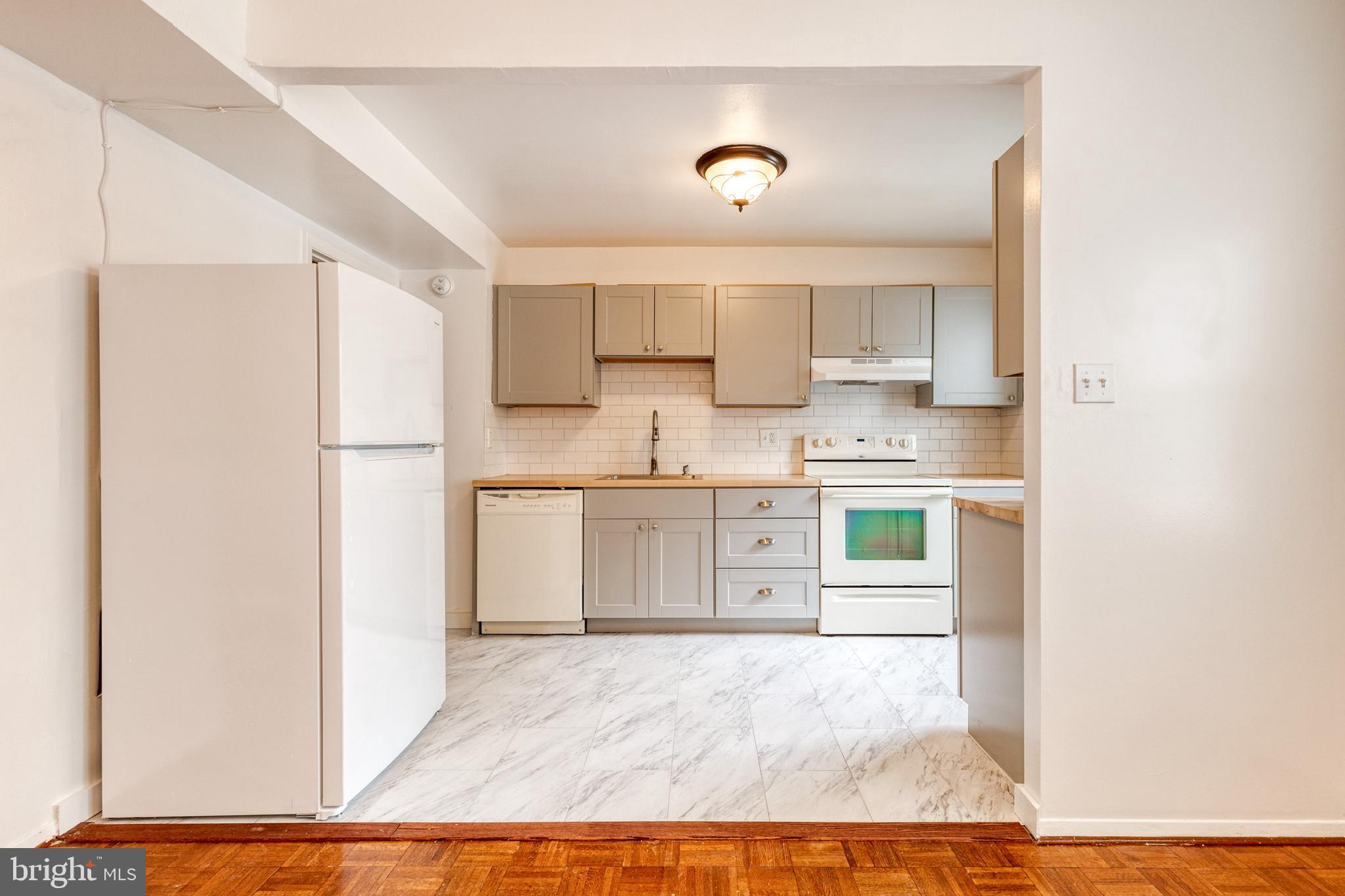 BELMONT SOUTH - Residential Lease