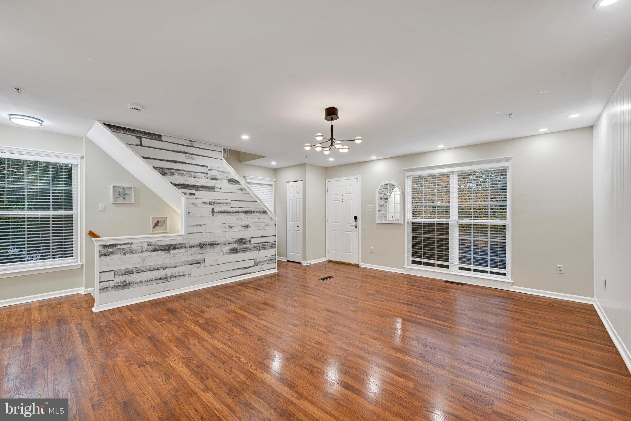 9701 BON HAVEN LANE