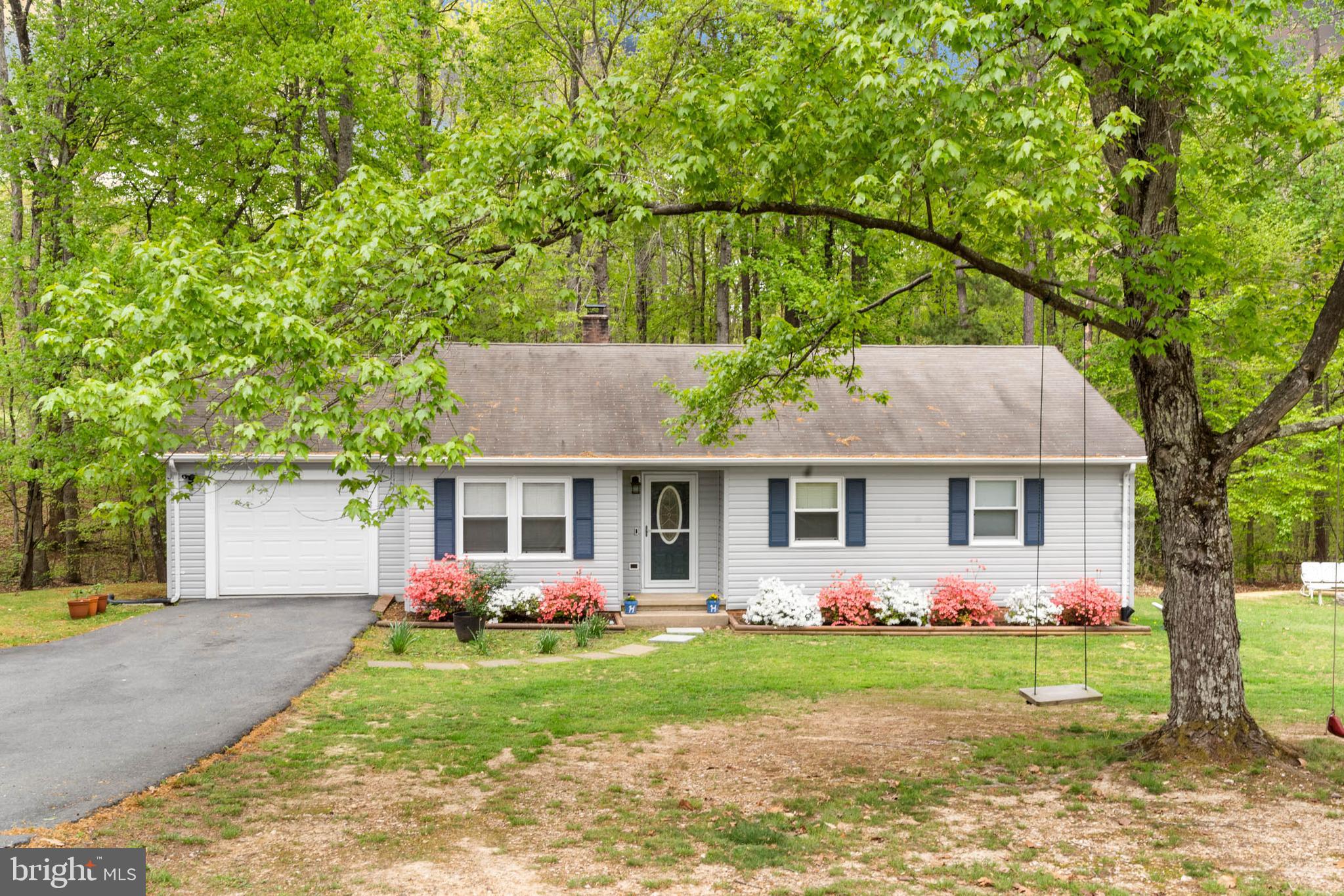 BELLE COIL ESTATES - Residential