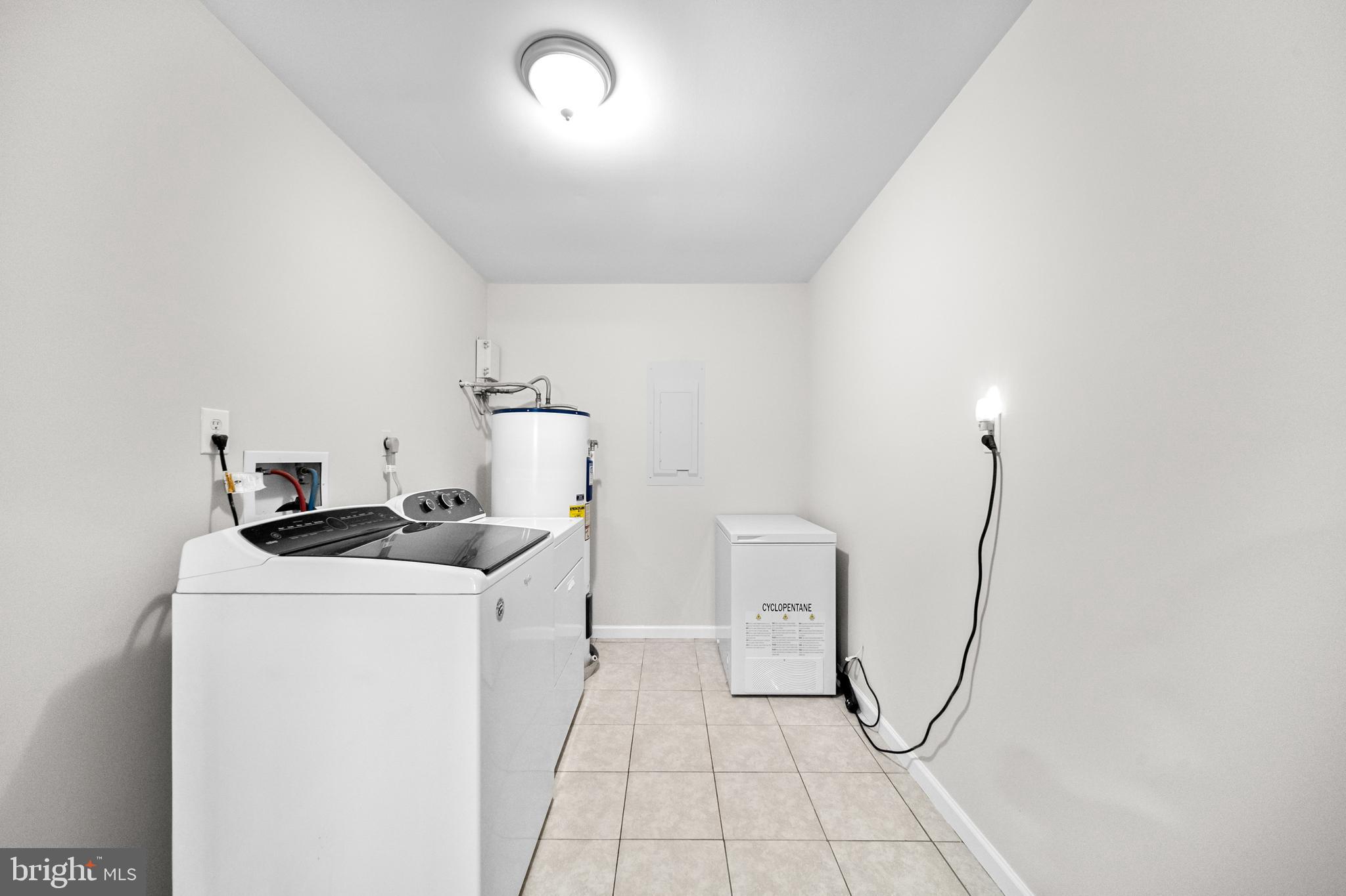 BELLE COIL ESTATES - Residential