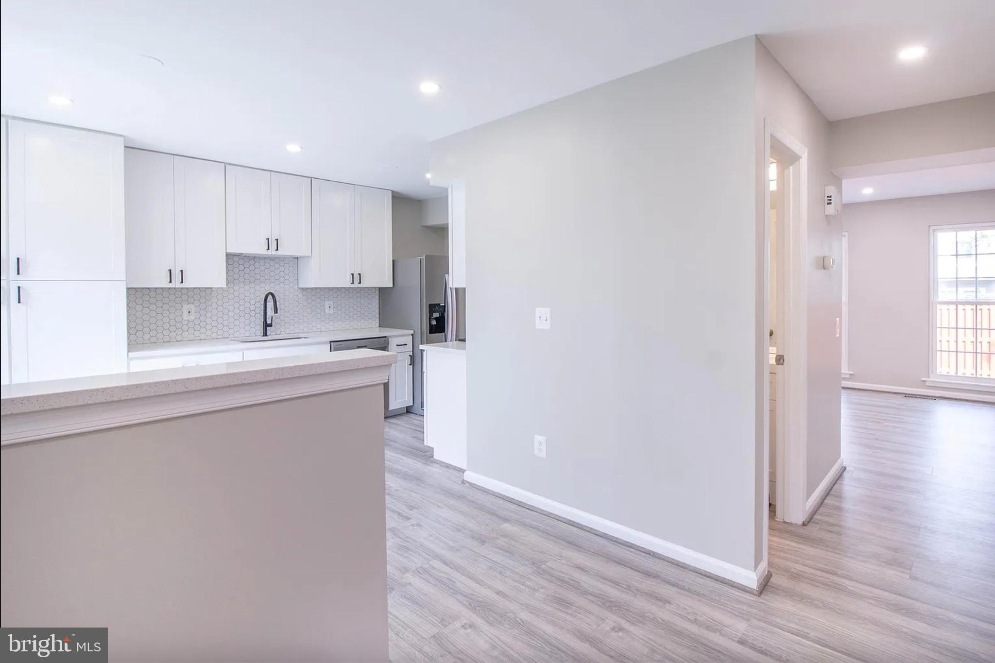 BURKE CENTRE - Residential Lease