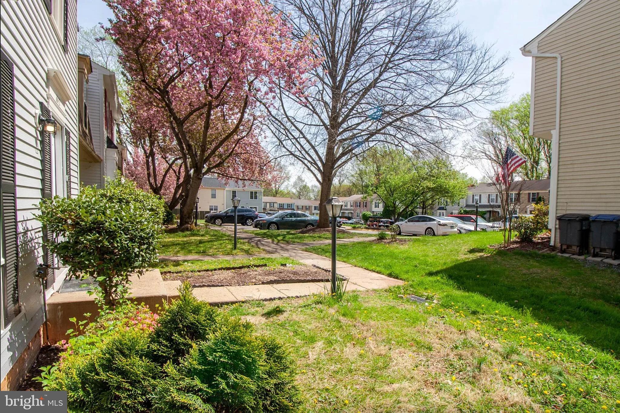 BURKE CENTRE - Residential Lease