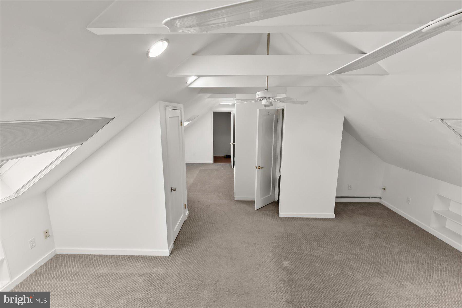 ROCK CREEK VILLAGE CONDOMINIUMS - Residential