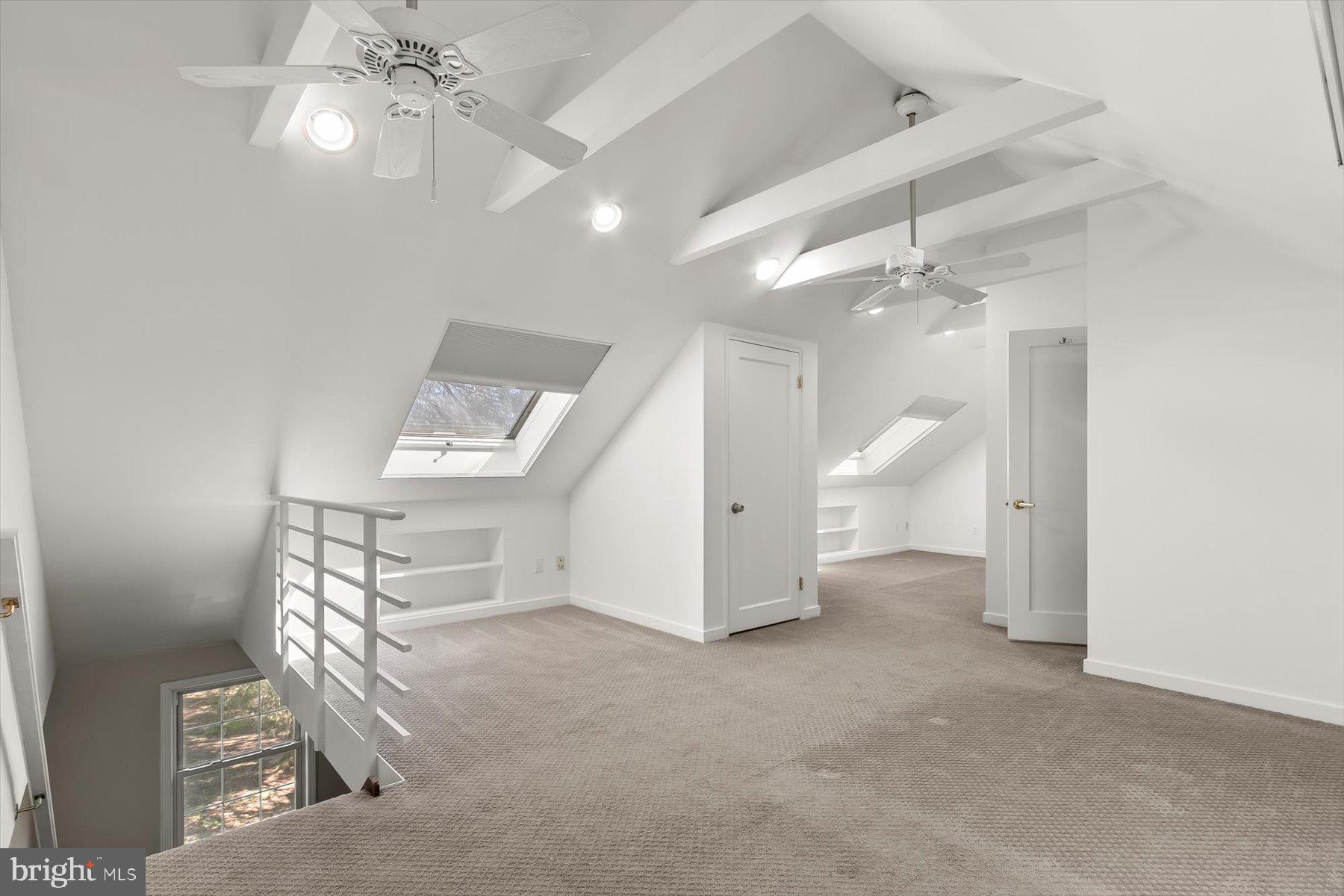 ROCK CREEK VILLAGE CONDOMINIUMS - Residential