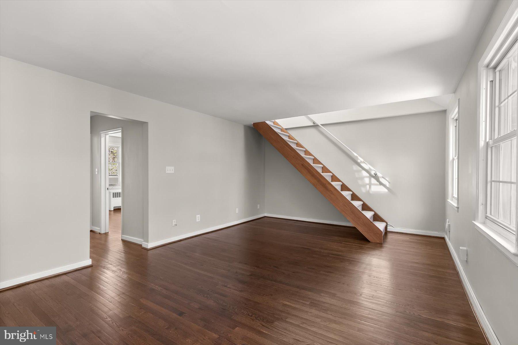 ROCK CREEK VILLAGE CONDOMINIUMS - Residential