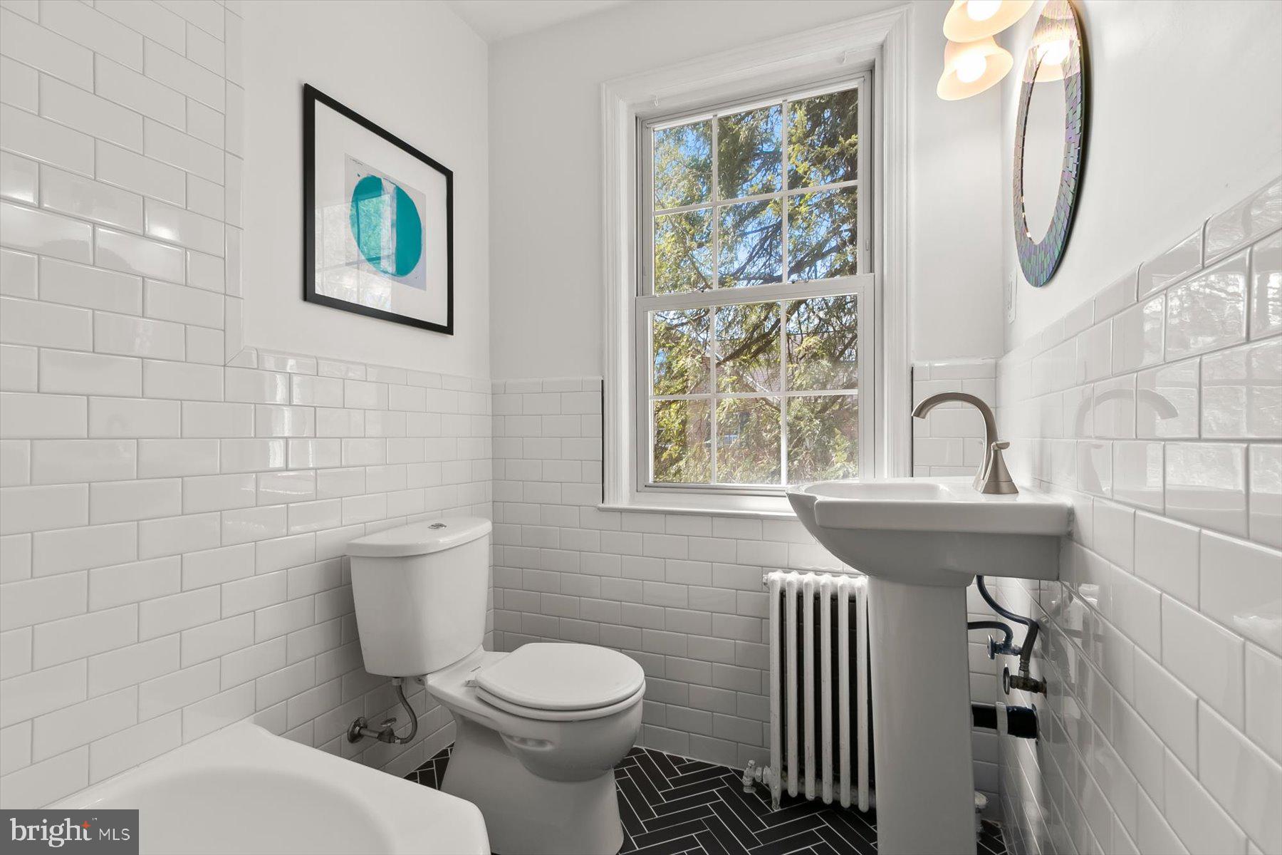 ROCK CREEK VILLAGE CONDOMINIUMS - Residential