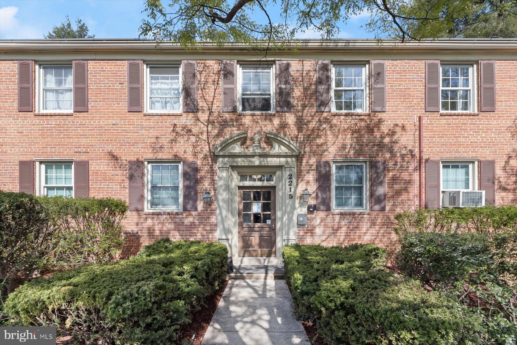 ROCK CREEK VILLAGE CONDOMINIUMS - Residential