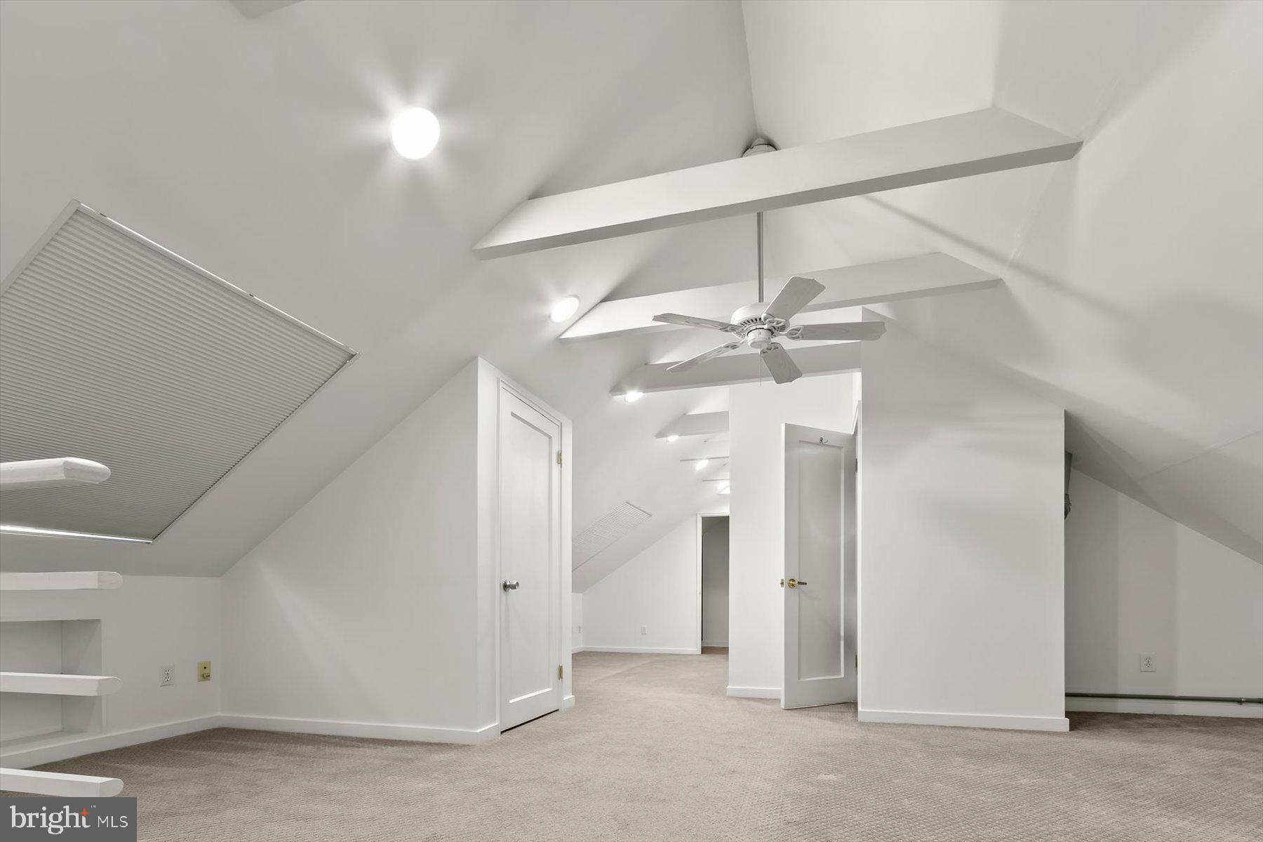 ROCK CREEK VILLAGE CONDOMINIUMS - Residential