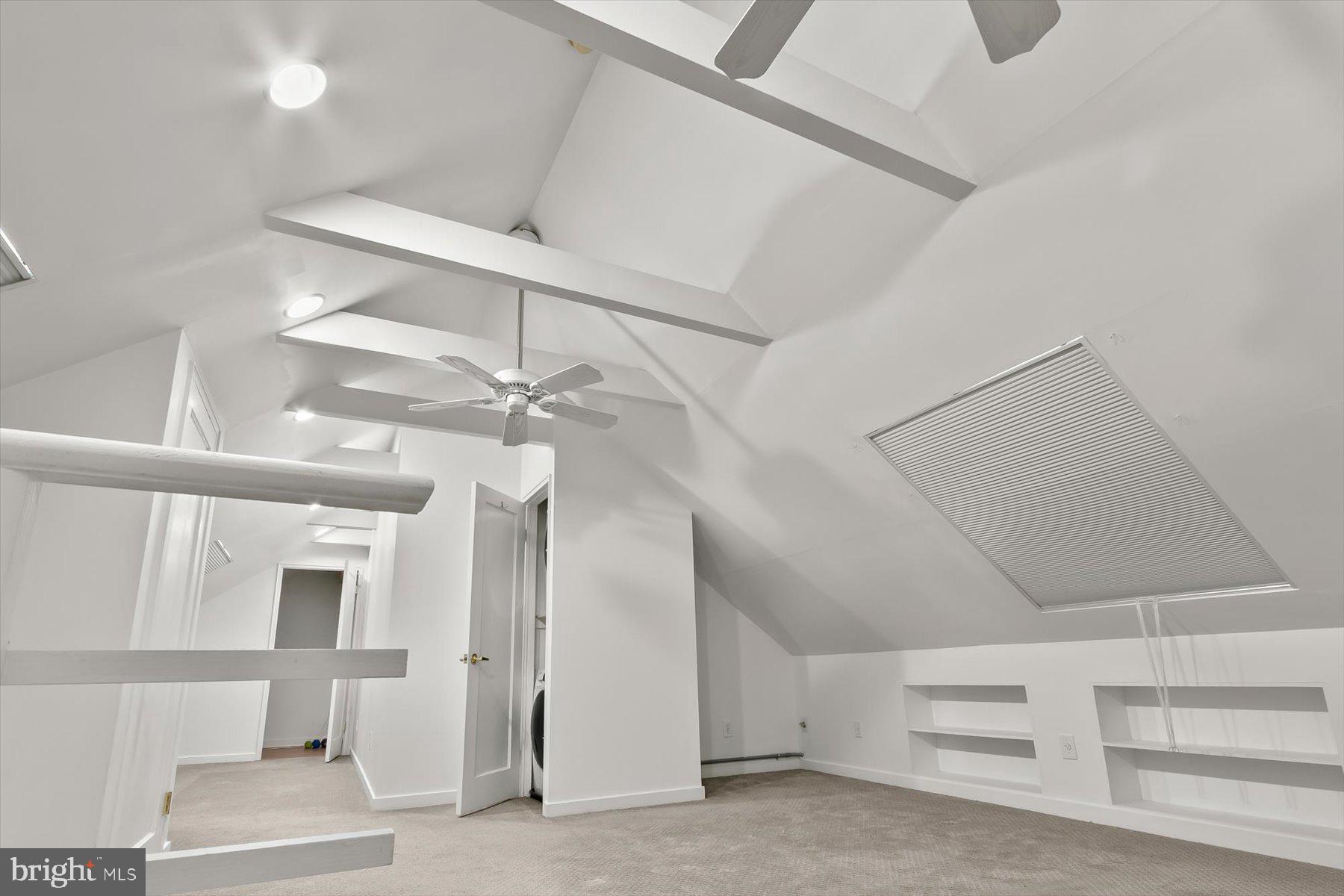 ROCK CREEK VILLAGE CONDOMINIUMS - Residential