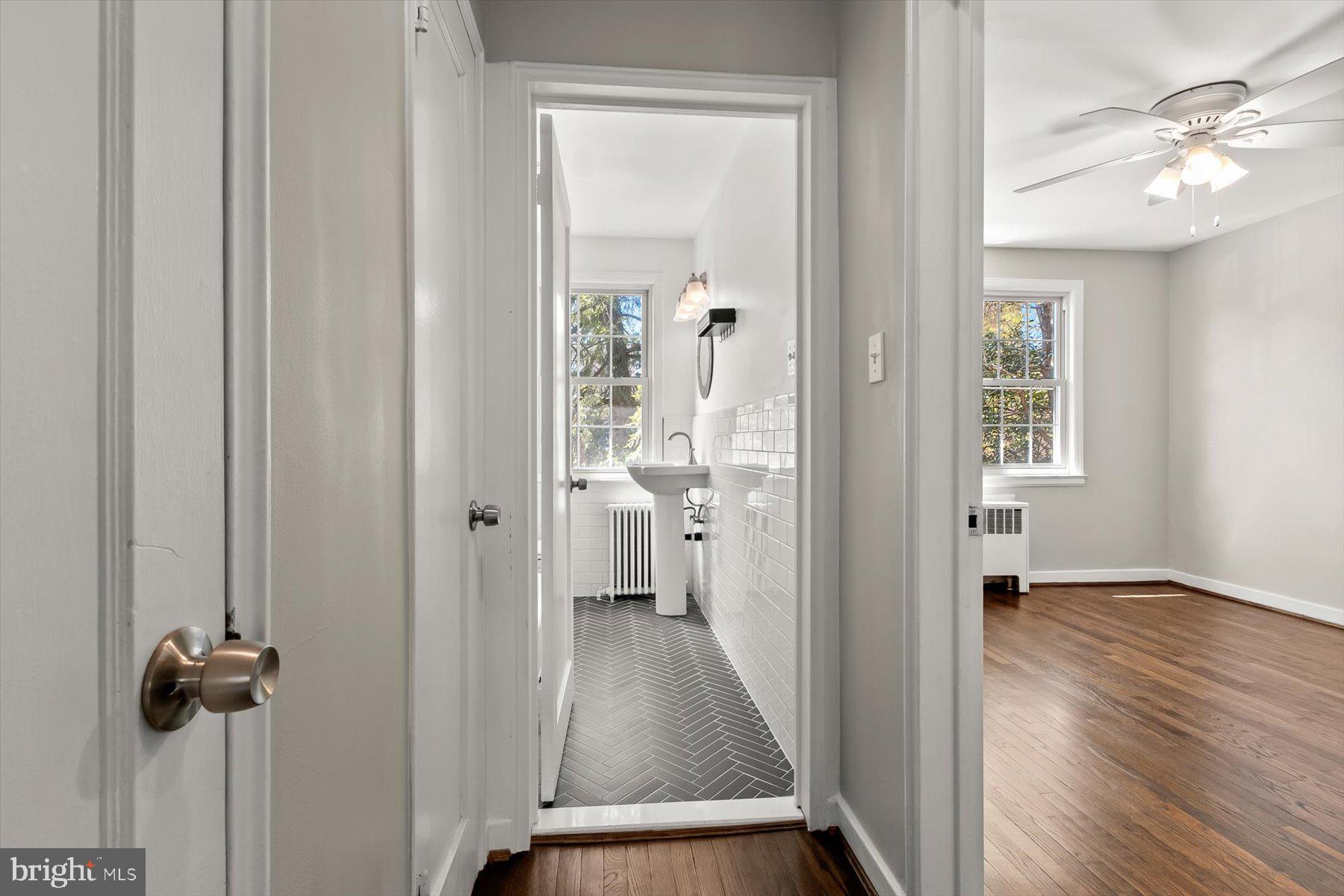 ROCK CREEK VILLAGE CONDOMINIUMS - Residential