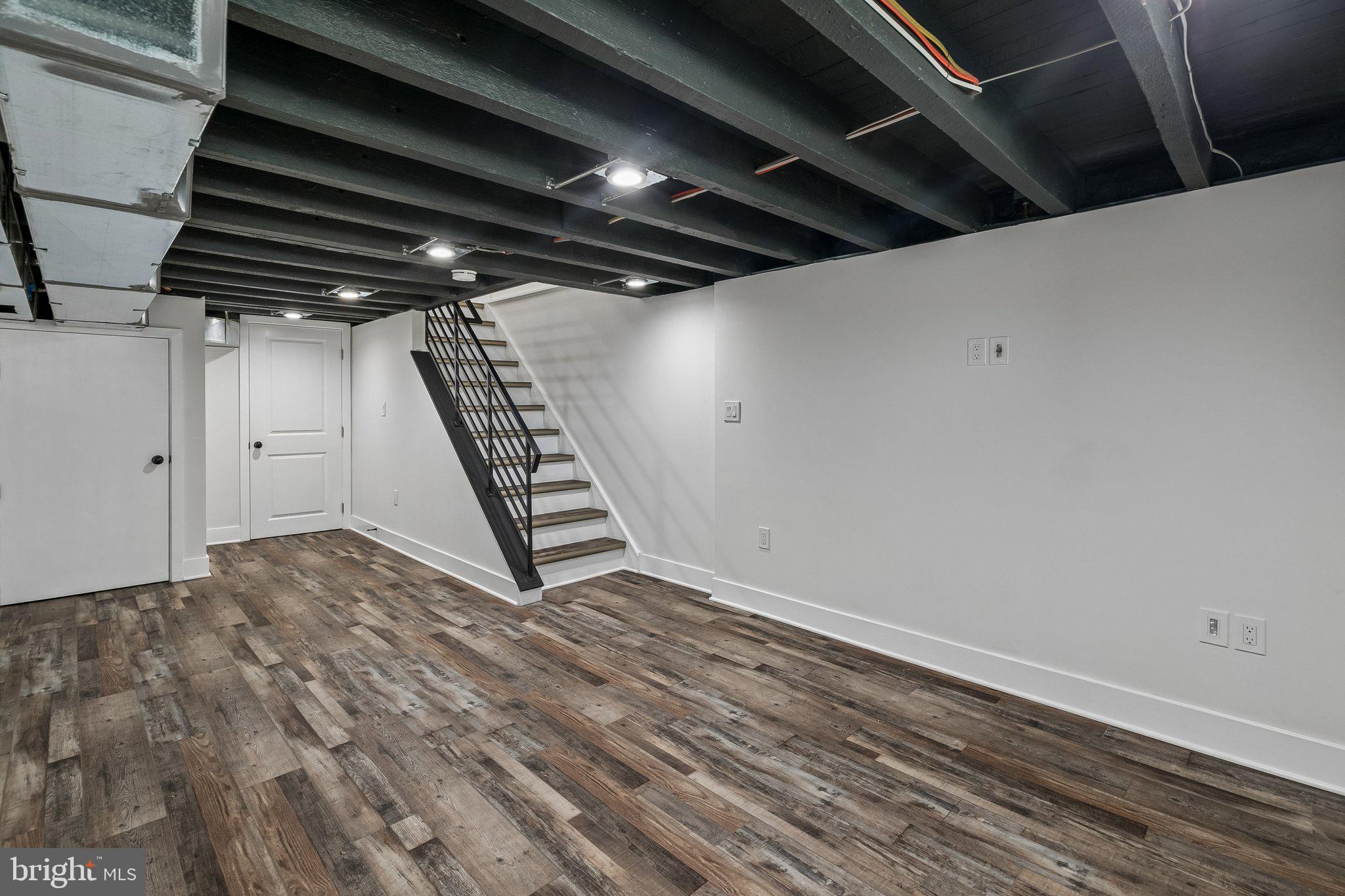 PORT RICHMOND - Residential