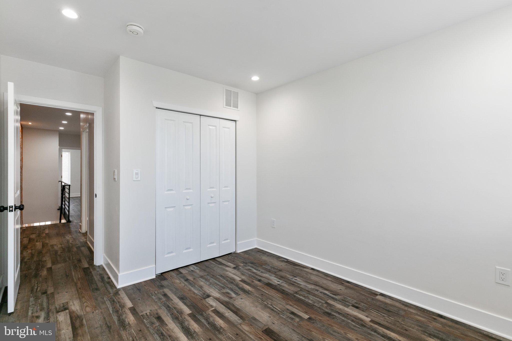 PORT RICHMOND - Residential