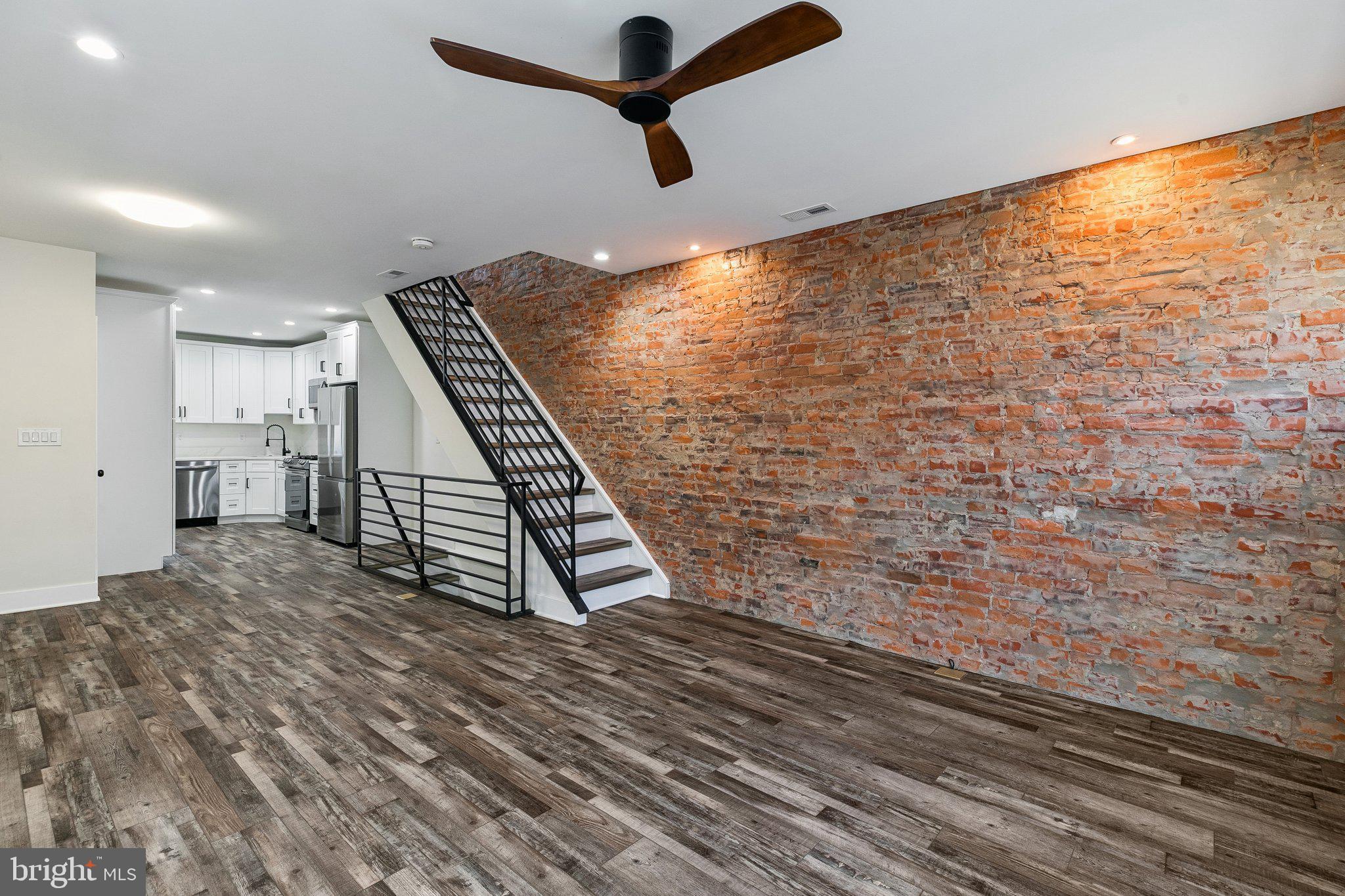 PORT RICHMOND - Residential