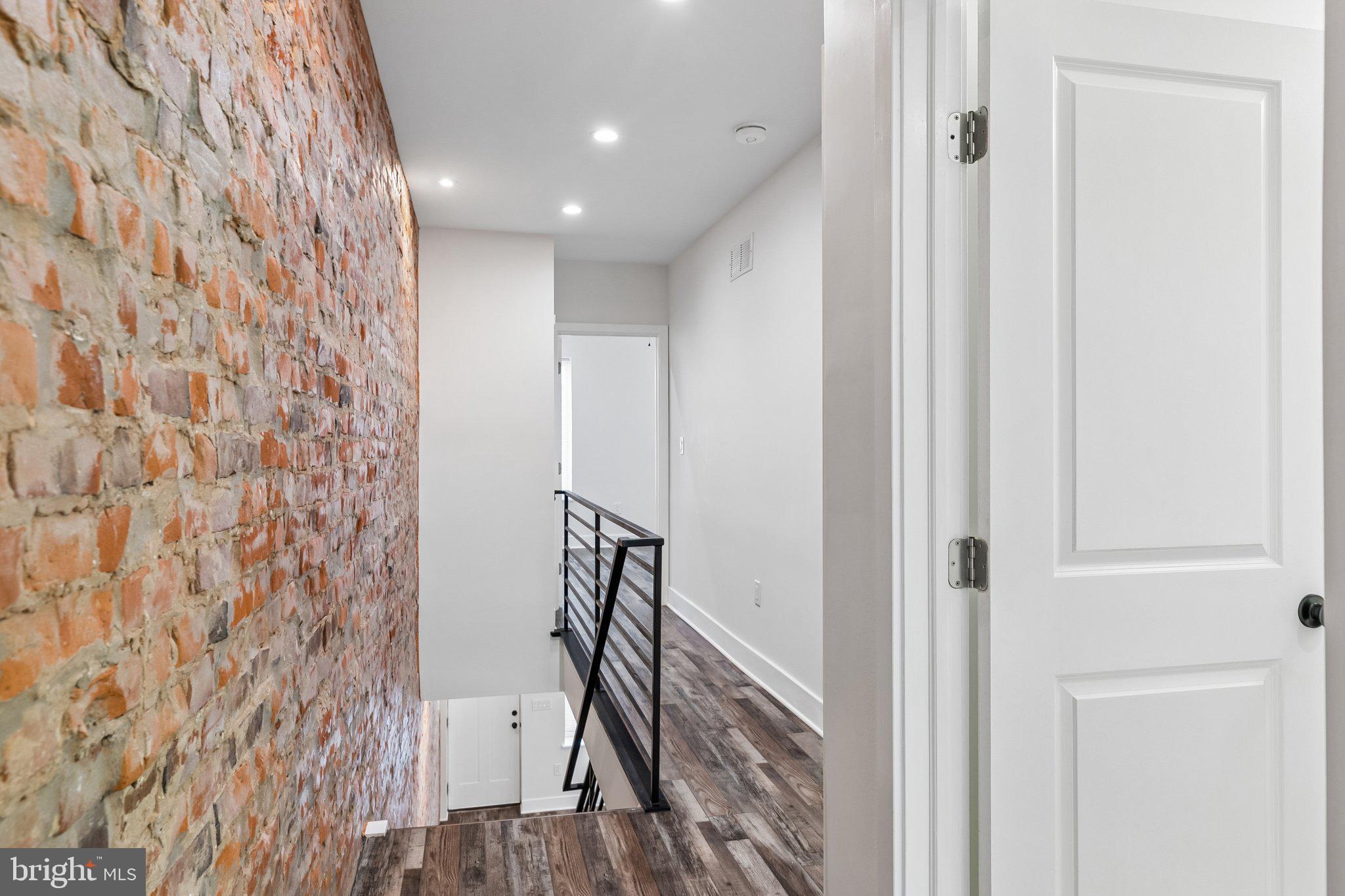 PORT RICHMOND - Residential