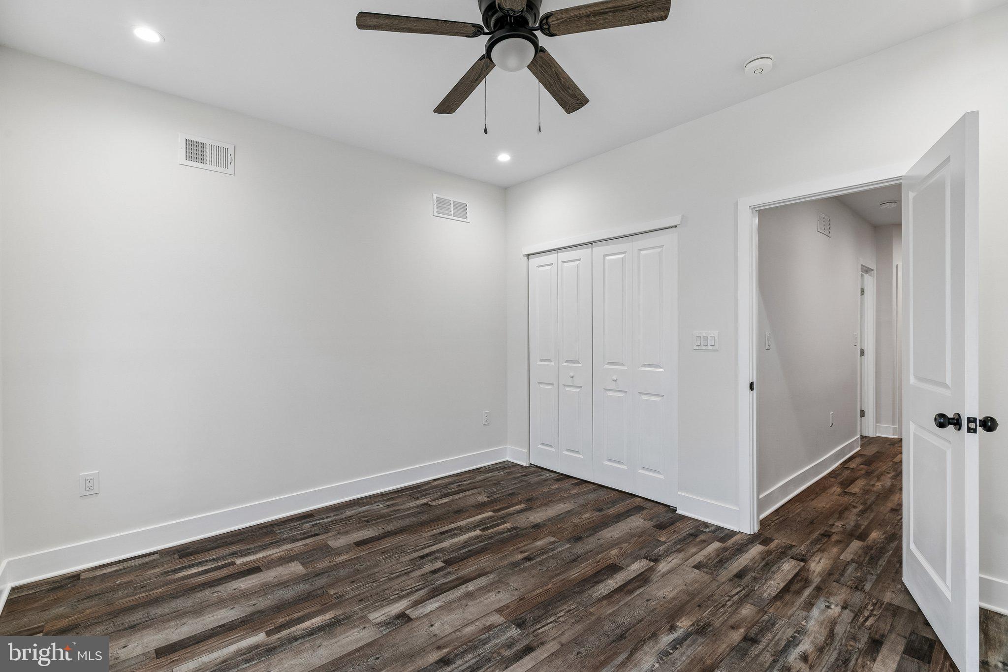 PORT RICHMOND - Residential