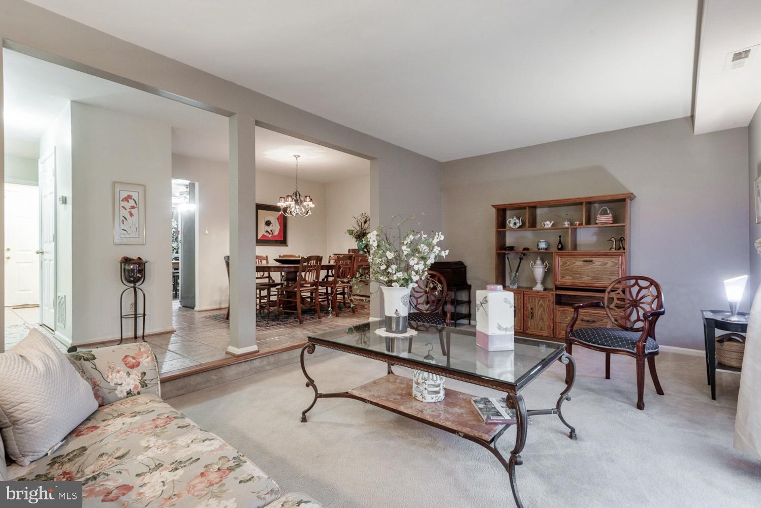 GLEN COVE - Residential