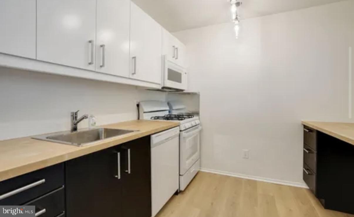 491 N ARMISTEAD STREET T2