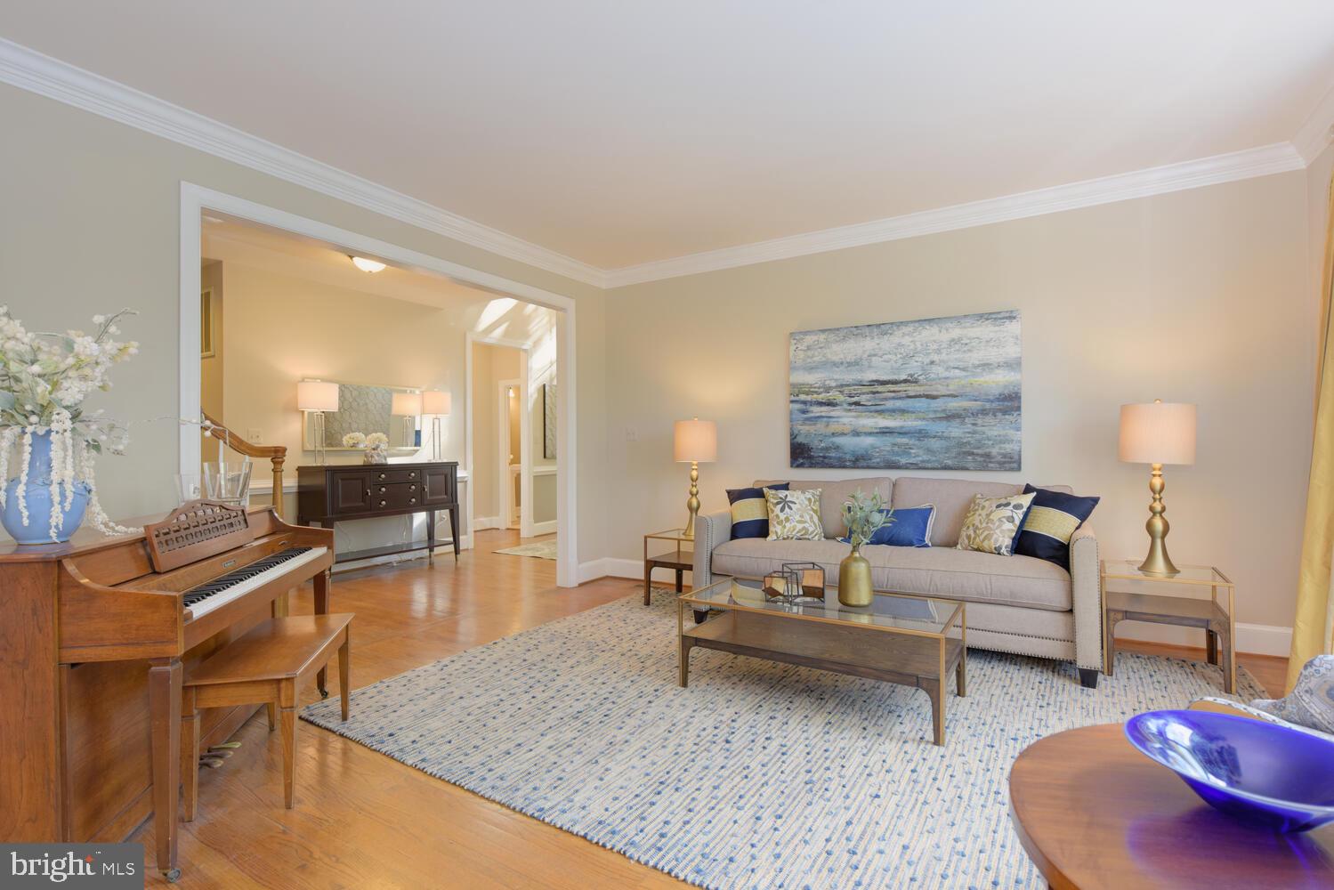 LAMBIANCE OF MCLEAN - Residential