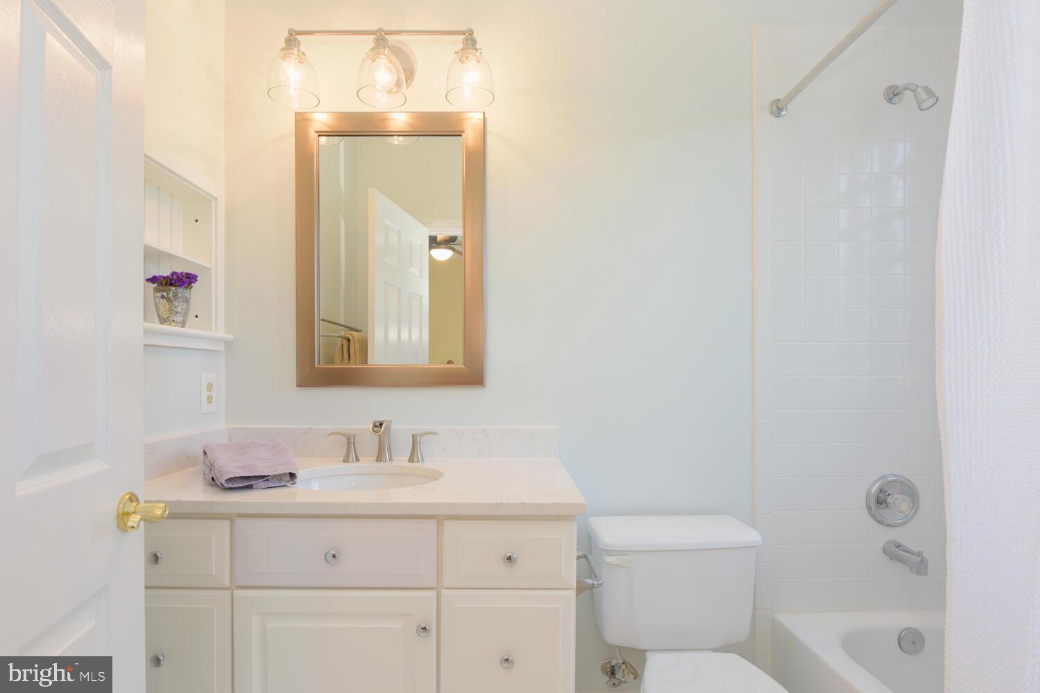 LAMBIANCE OF MCLEAN - Residential