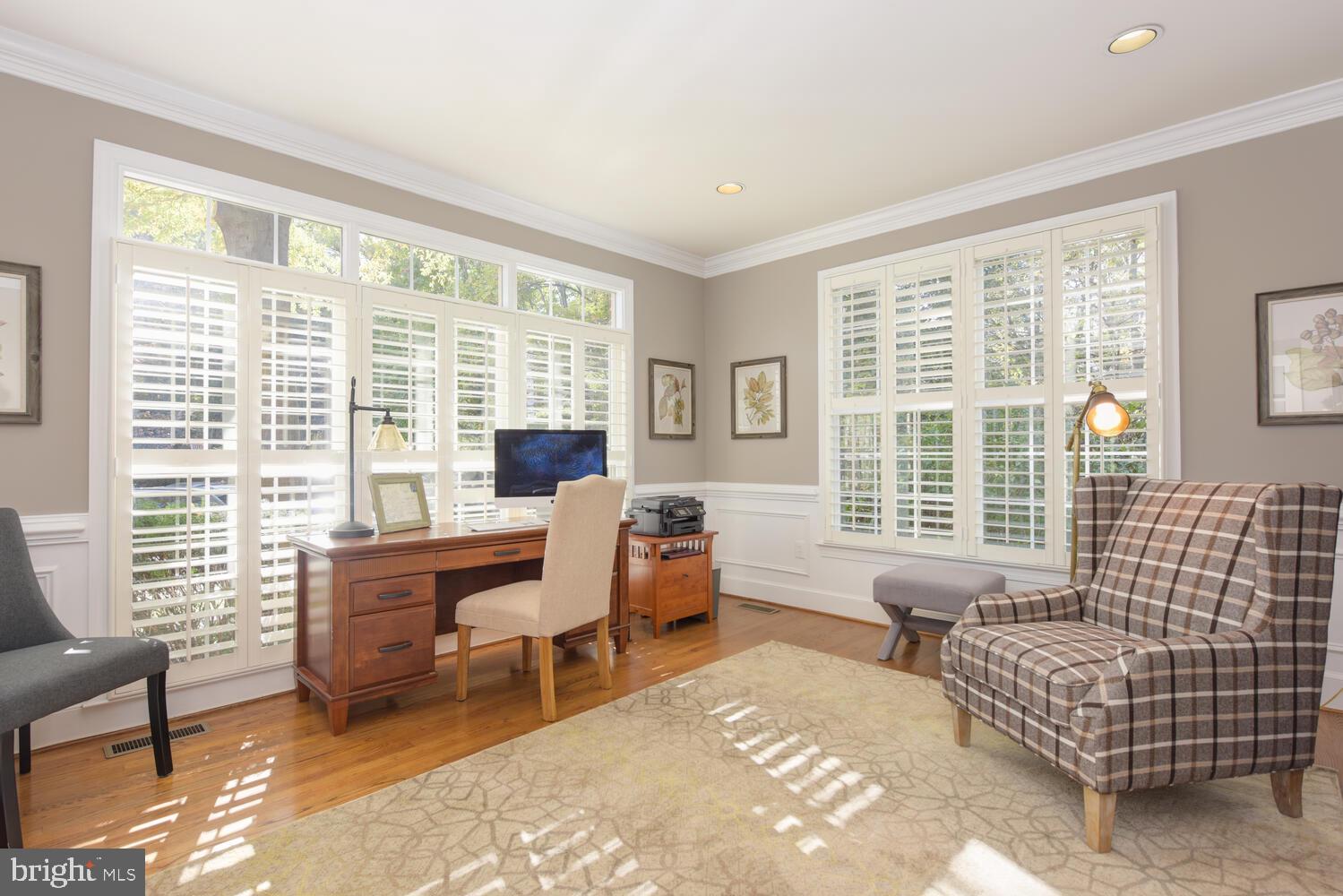 LAMBIANCE OF MCLEAN - Residential