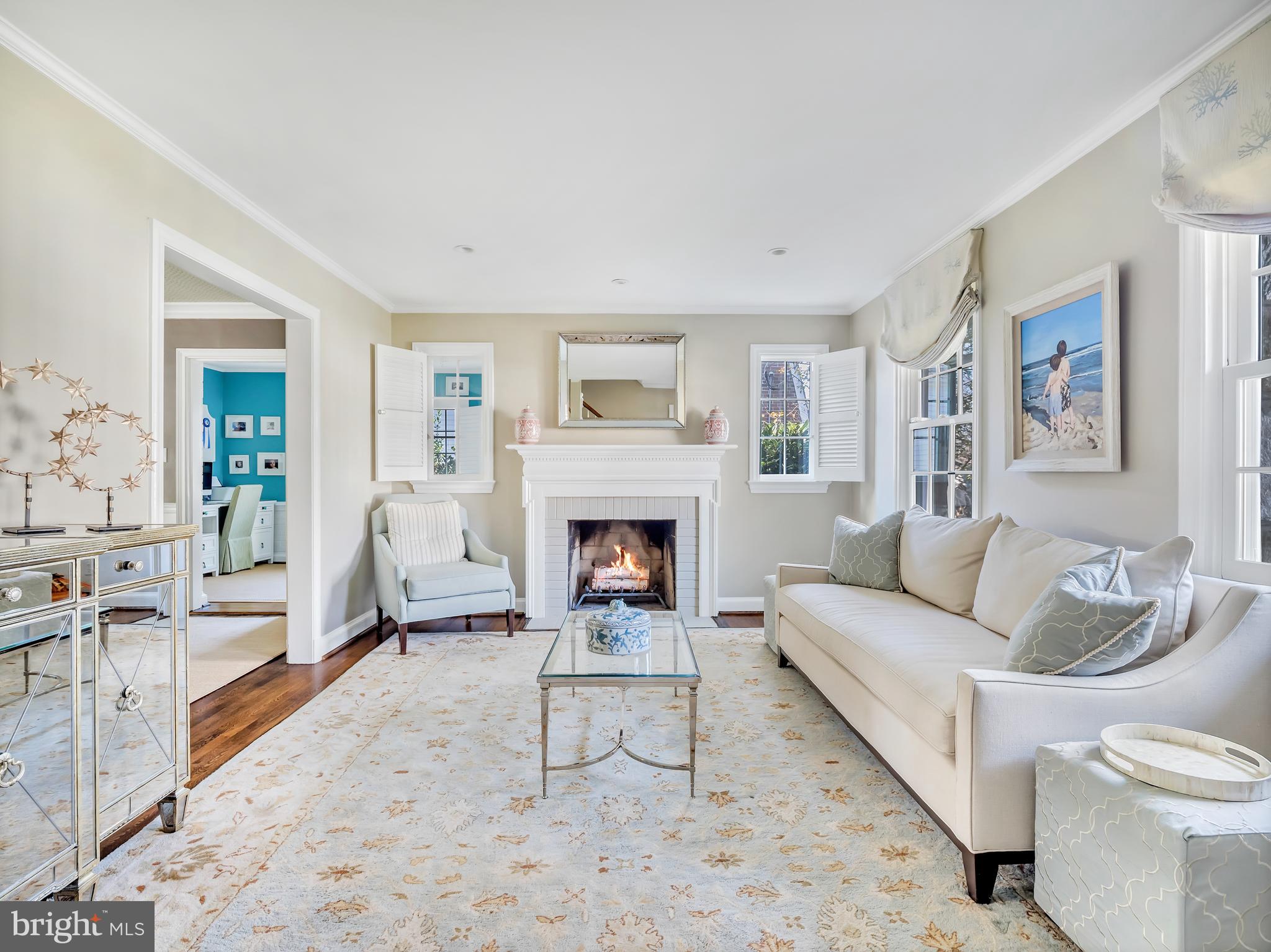 WOODACRES - Residential