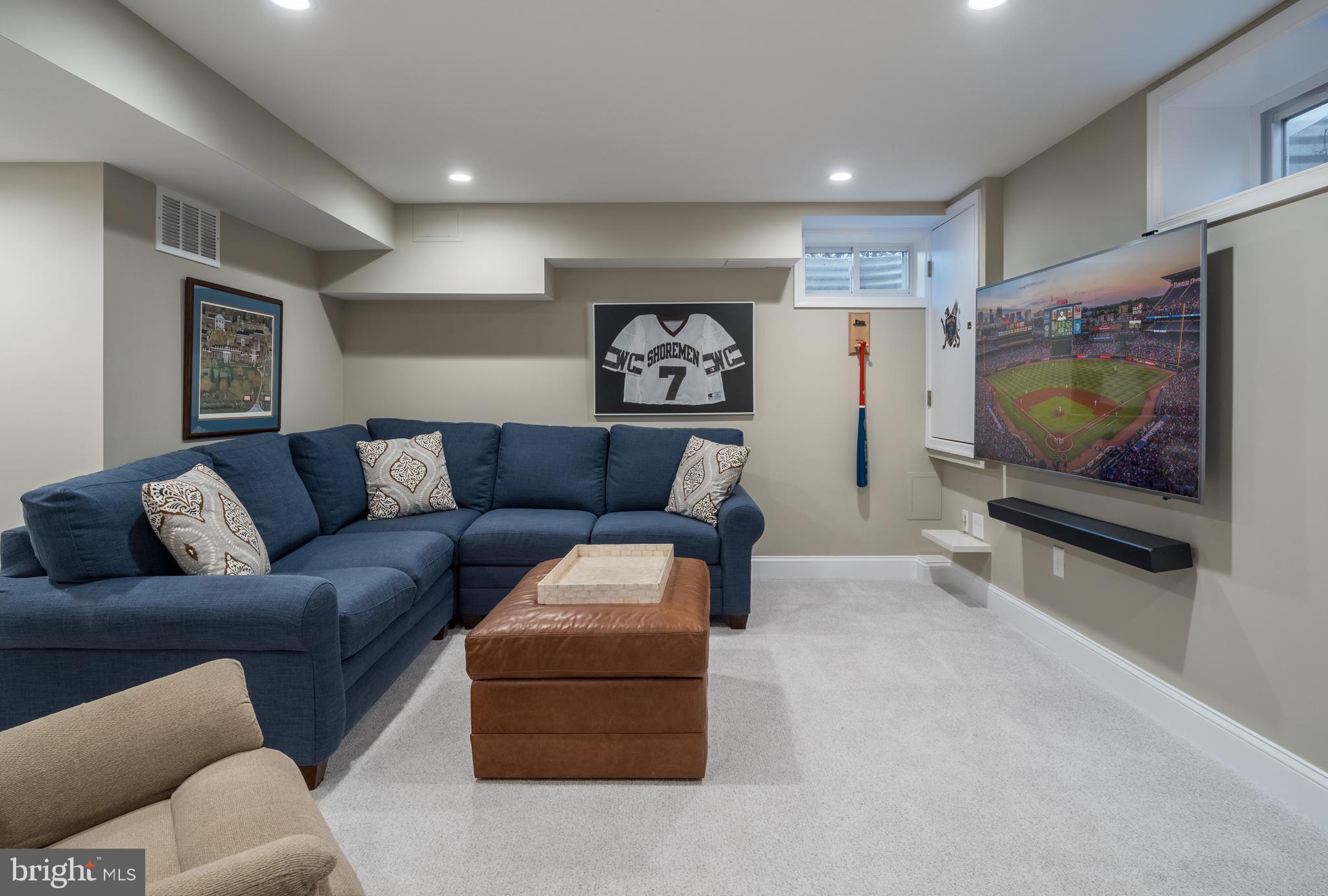 WOODACRES - Residential