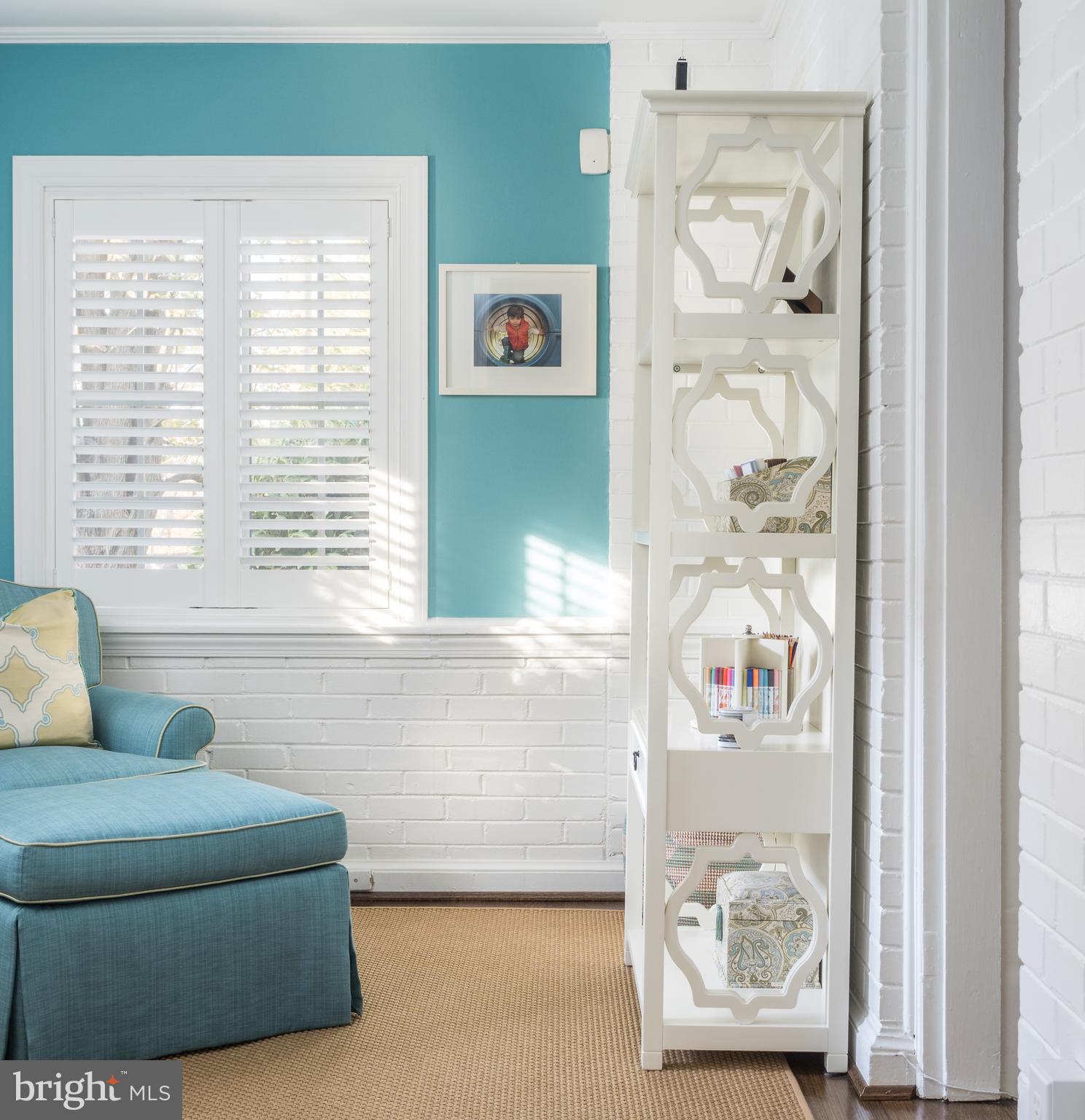 WOODACRES - Residential