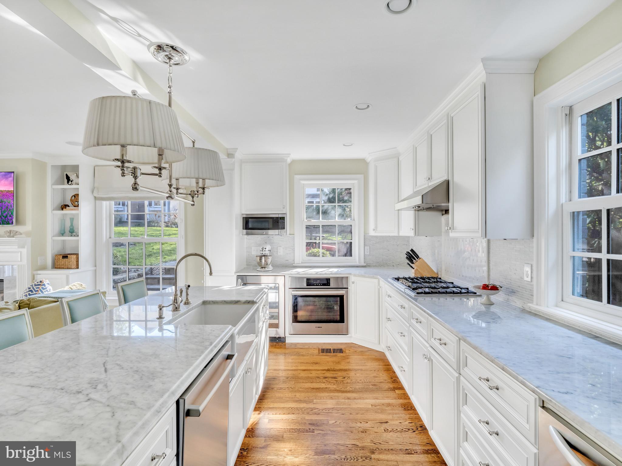 WOODACRES - Residential