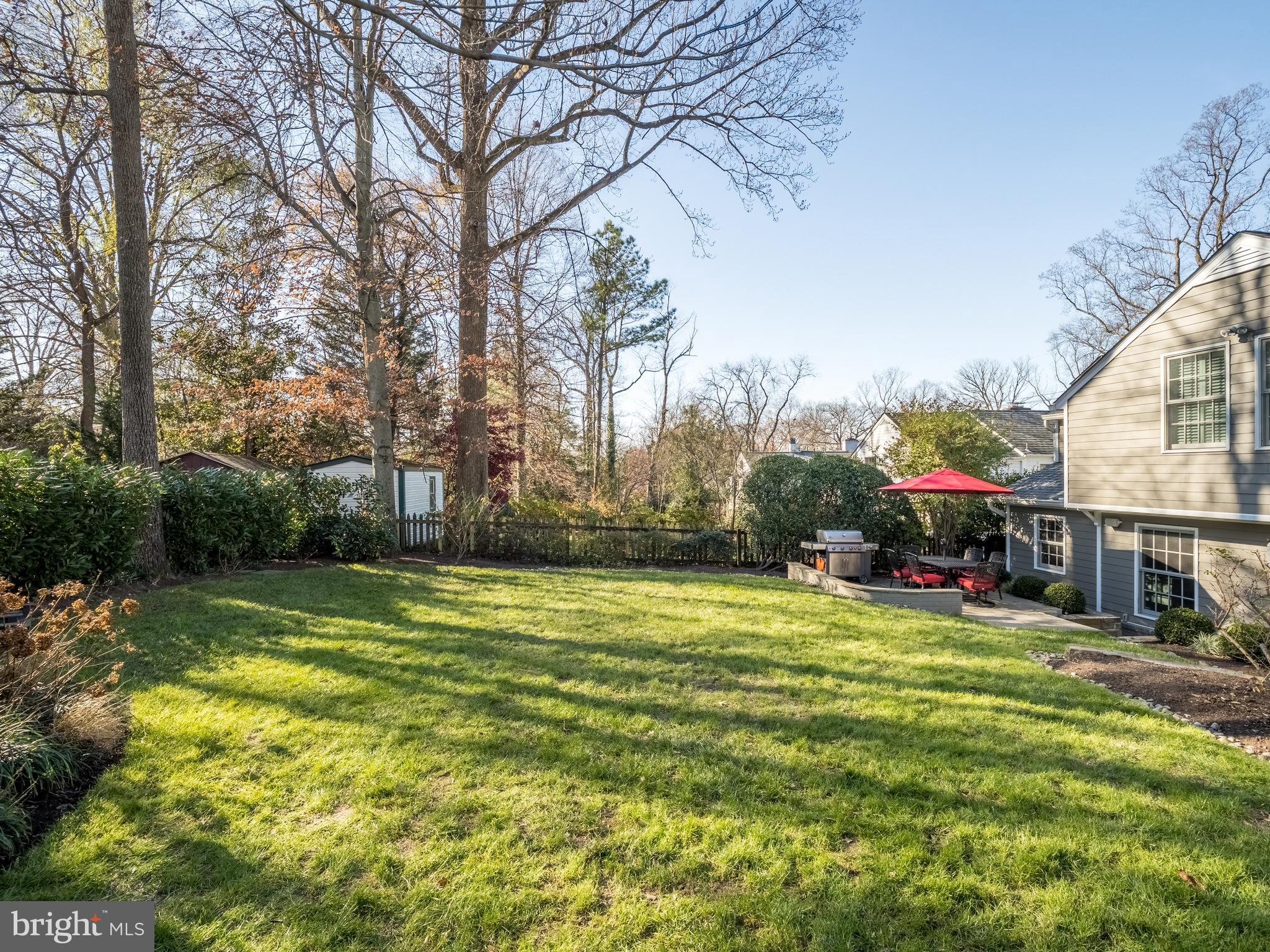 WOODACRES - Residential