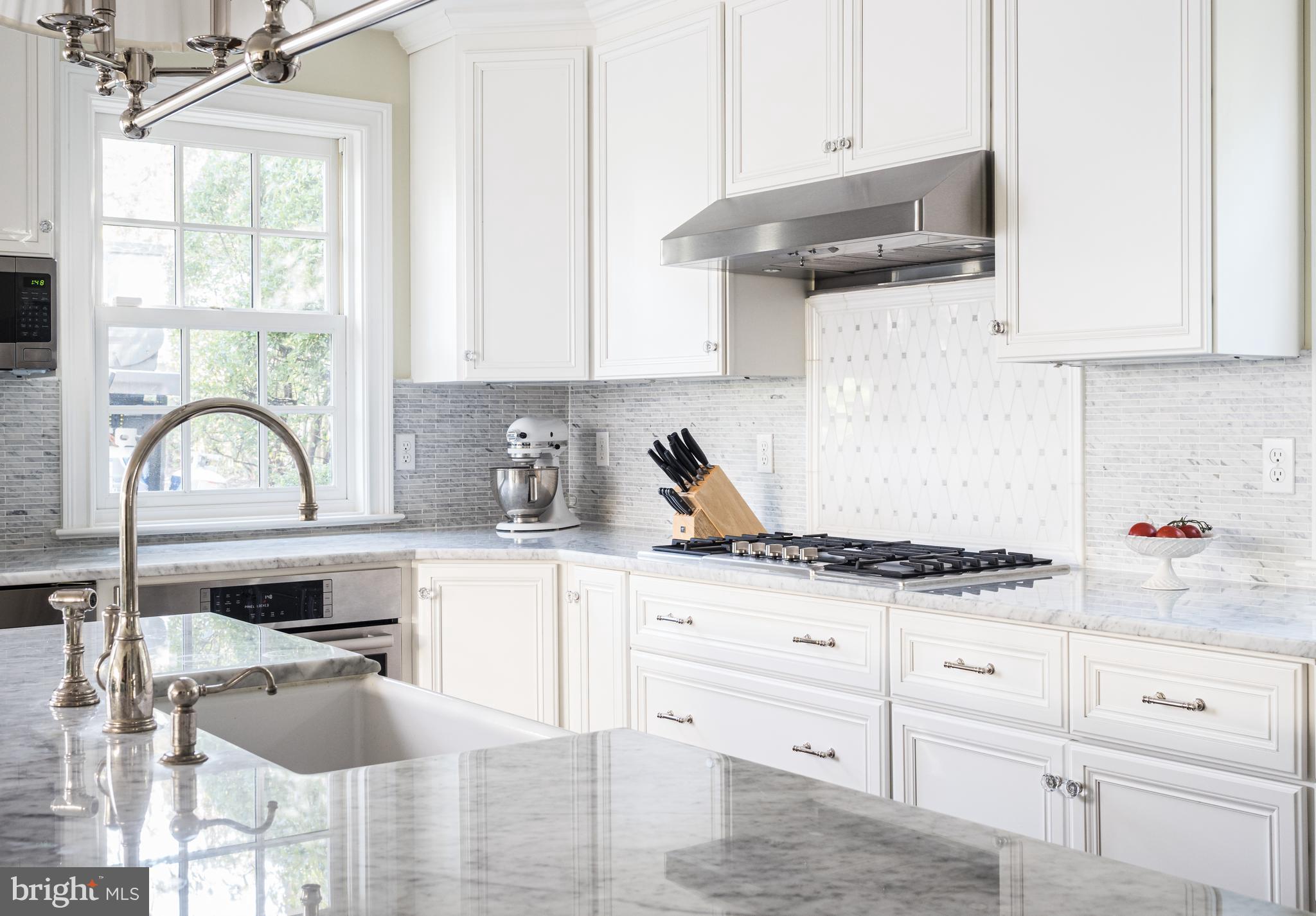 WOODACRES - Residential