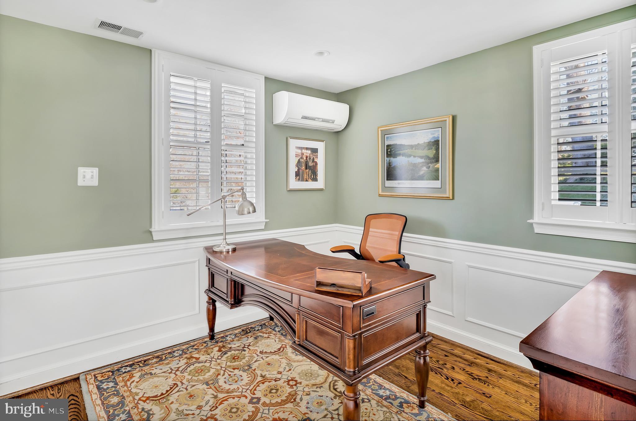 WOODACRES - Residential