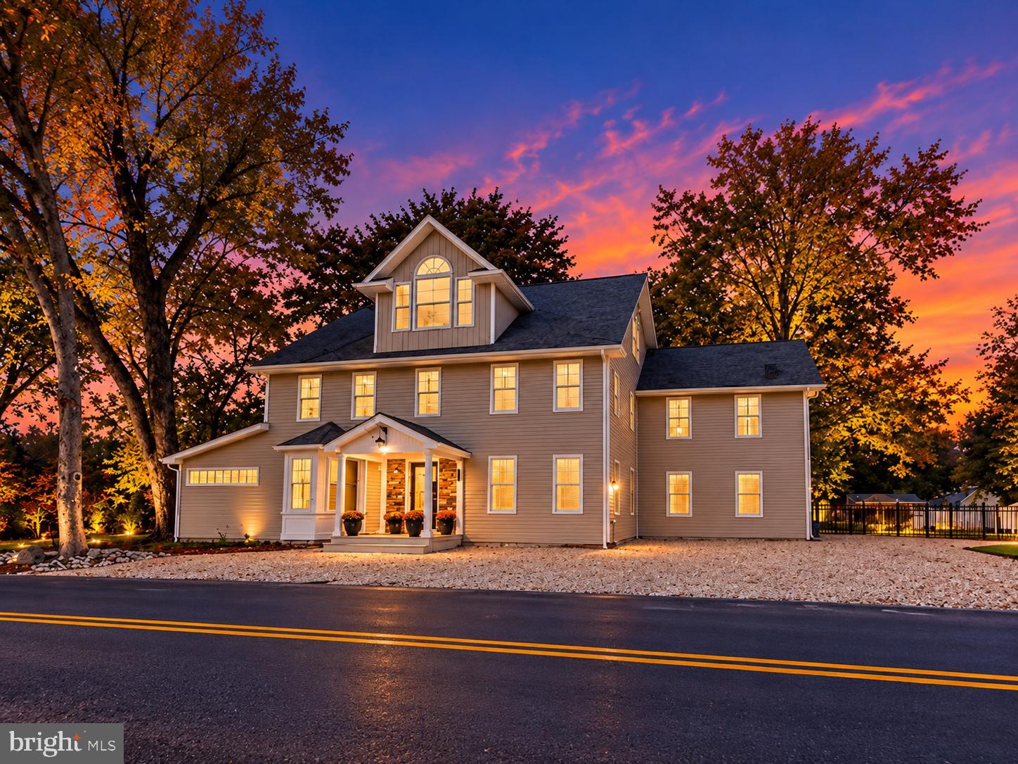 3097 RIVER ROAD