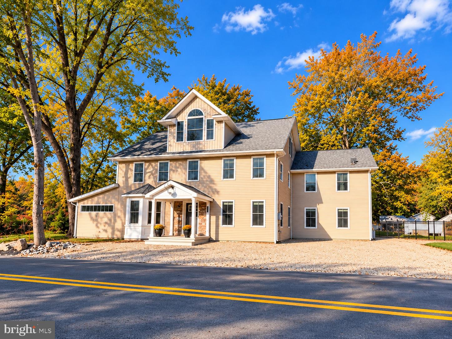 3097 RIVER ROAD