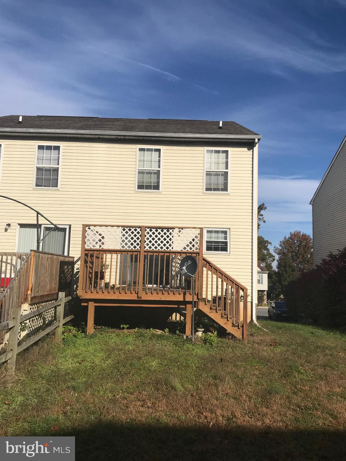 ELKTON - Residential Lease