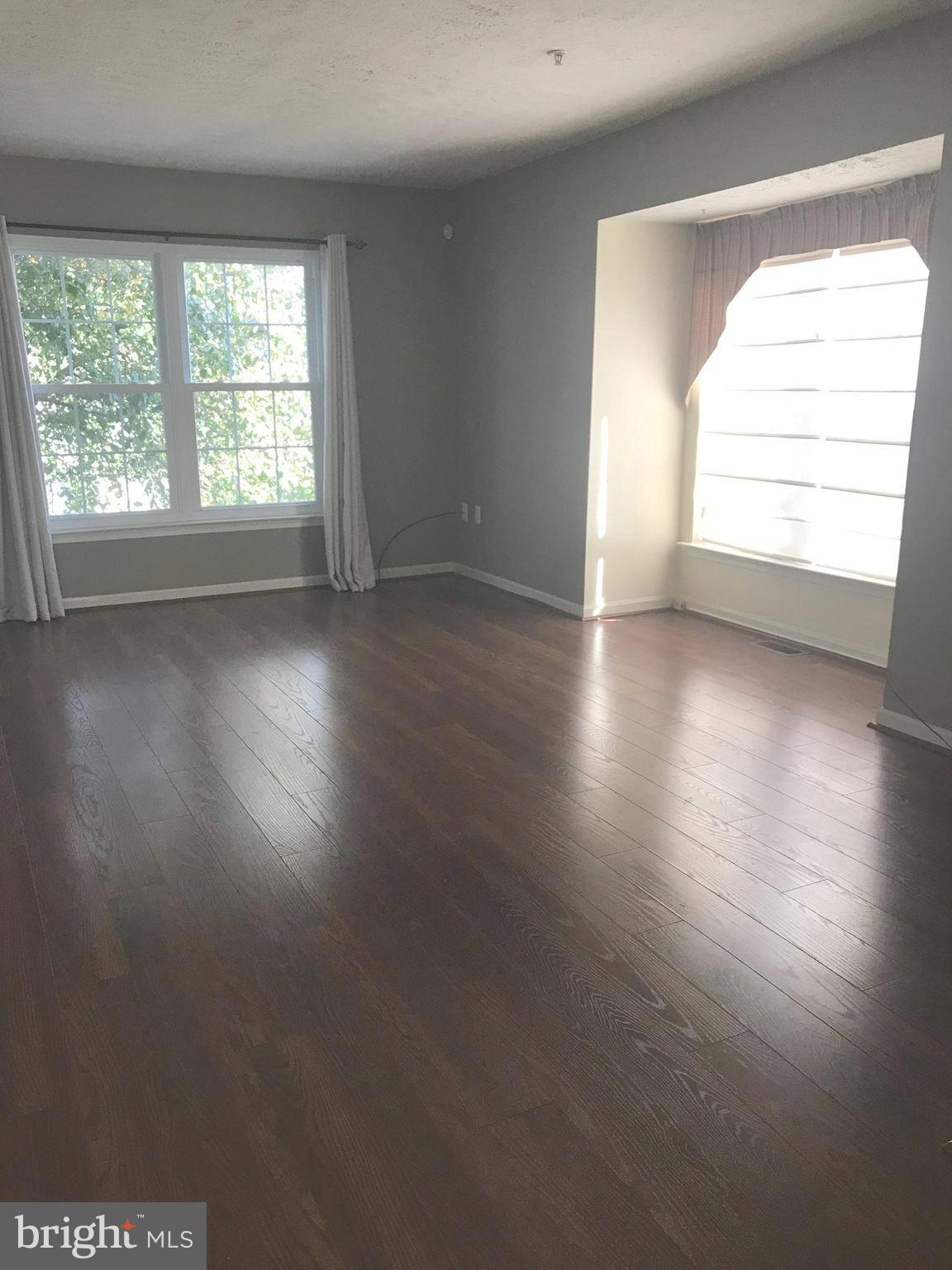 ELKTON - Residential Lease