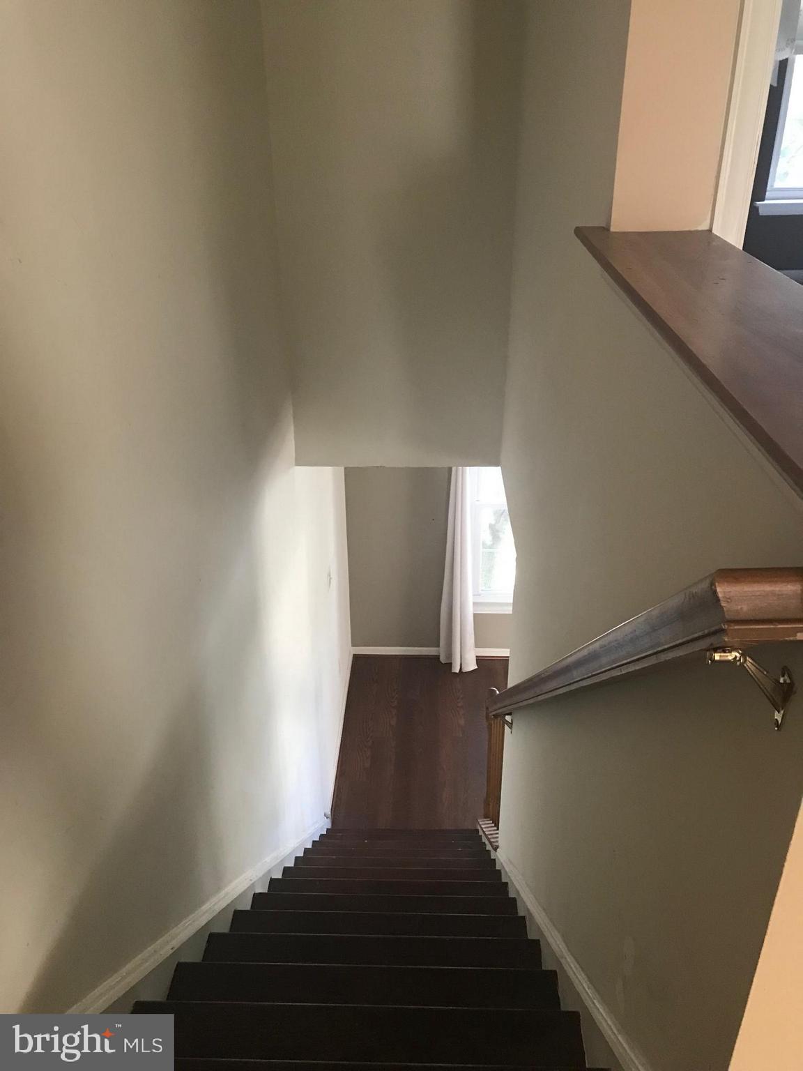 ELKTON - Residential Lease