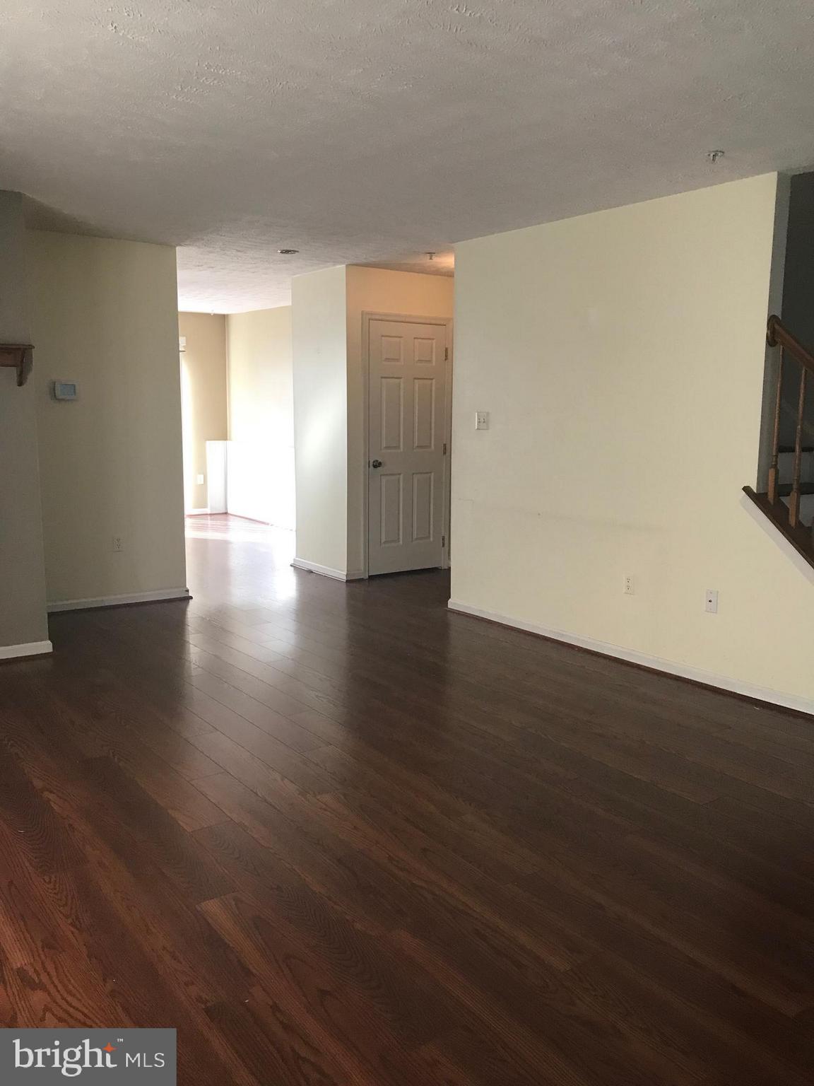 ELKTON - Residential Lease