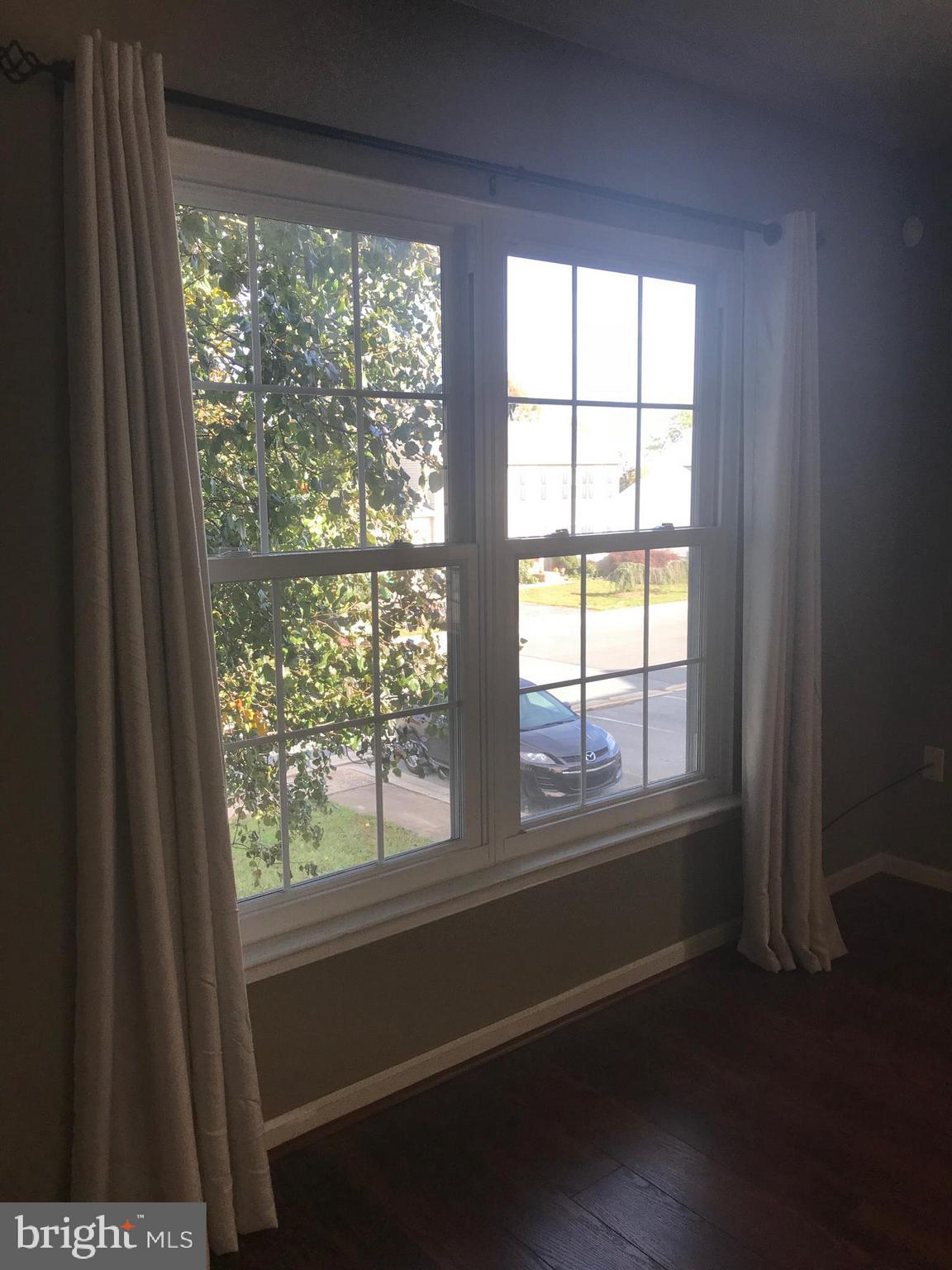 ELKTON - Residential Lease