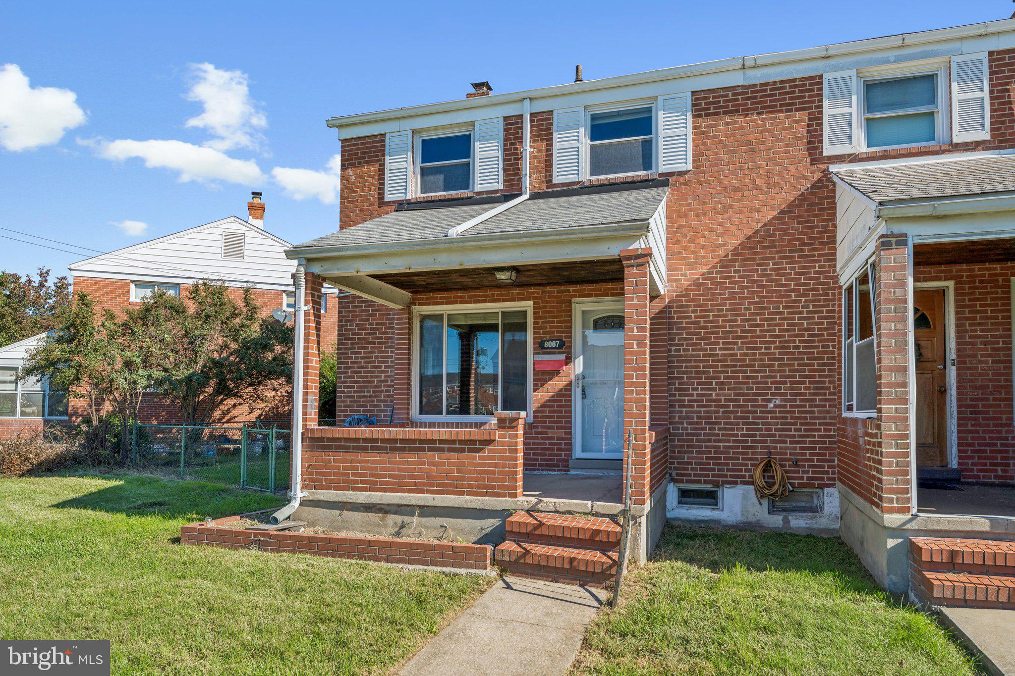 8067 WALLACE ROAD
