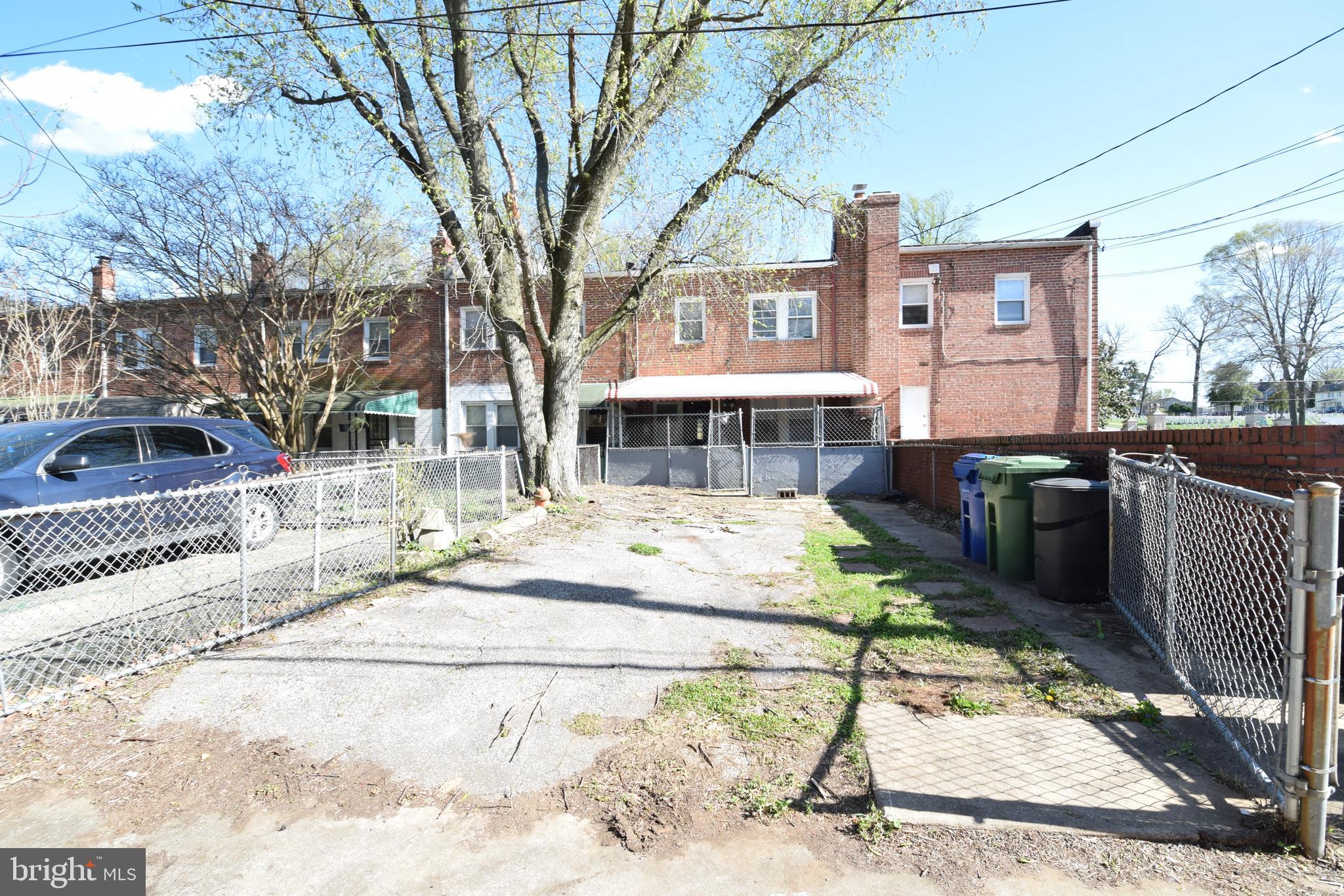 NORWOOD HEIGHTS - Residential Lease